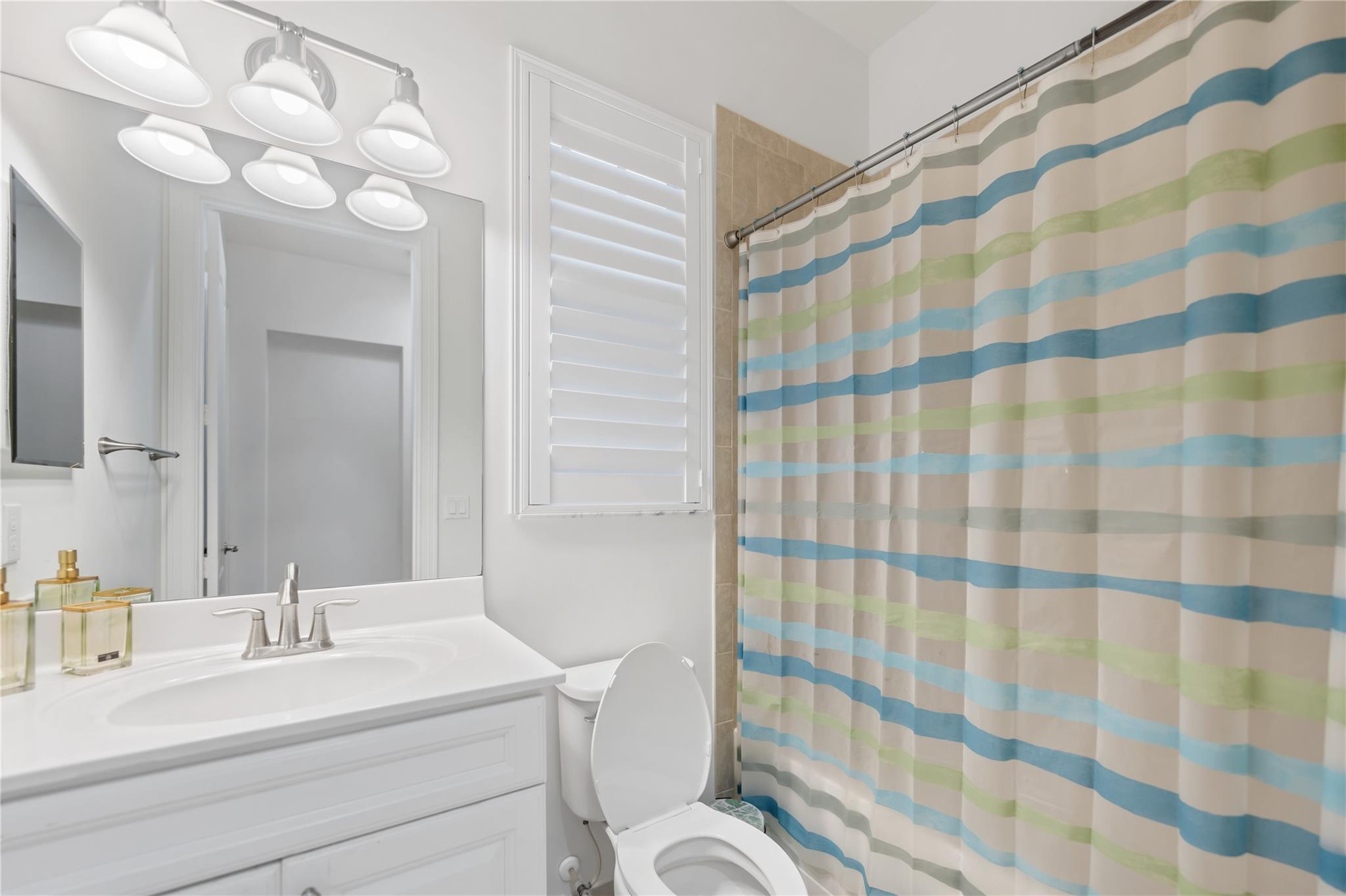 Debuys 180-147 B - Residential Lease