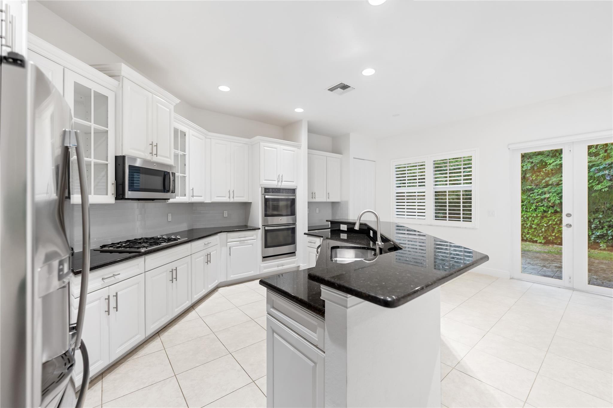Debuys 180-147 B - Residential Lease