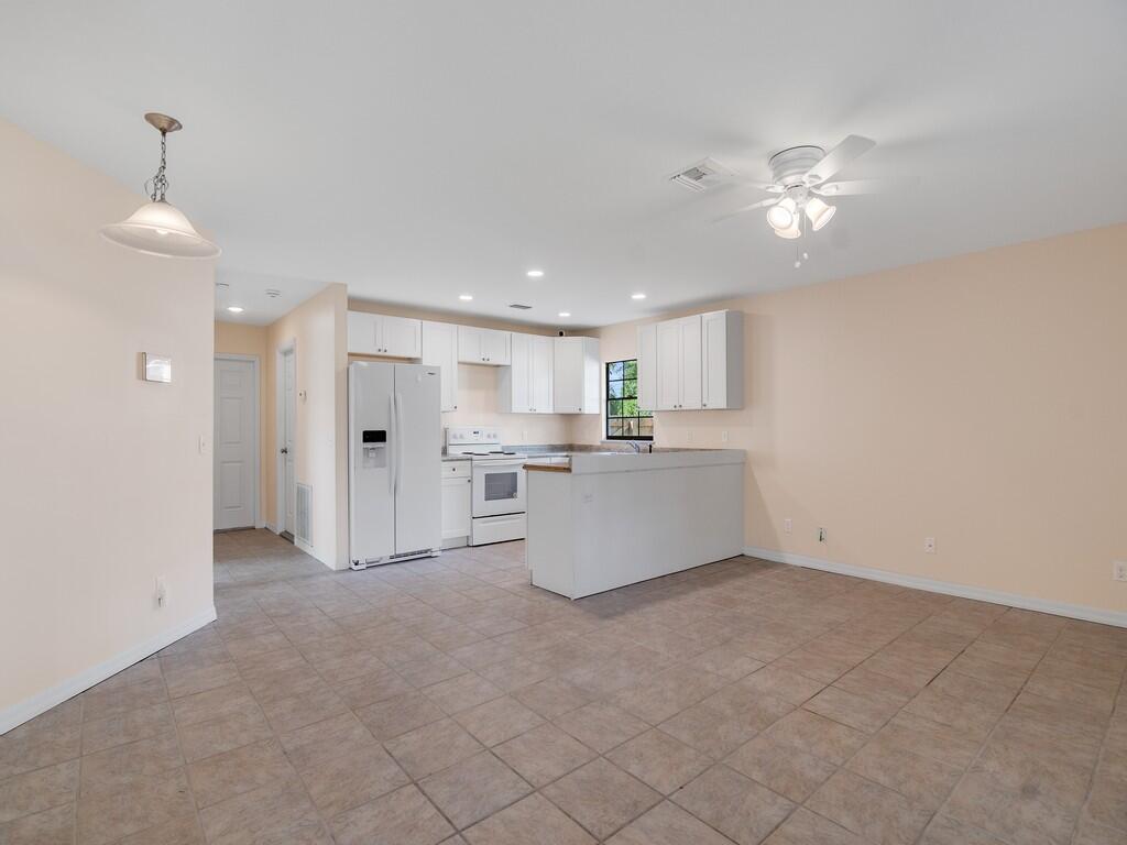 VERO BEACH HOMESITES - Residential