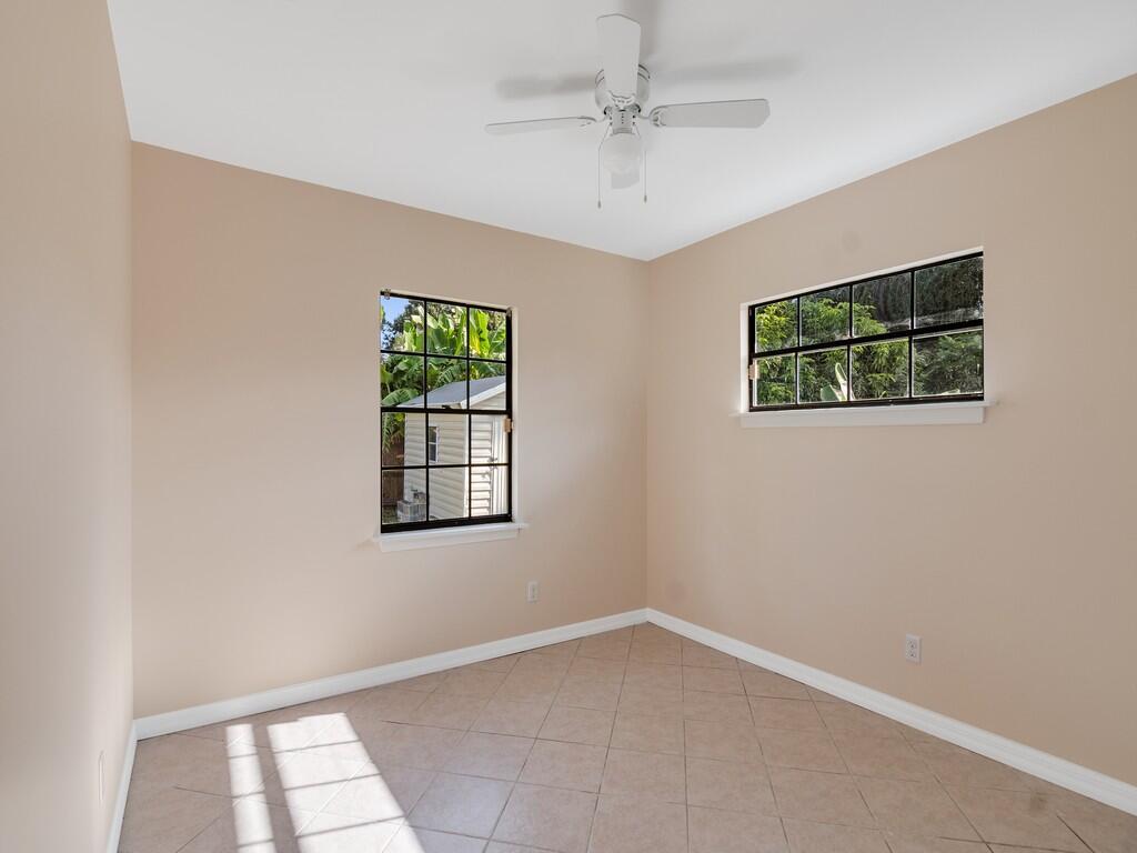 VERO BEACH HOMESITES - Residential