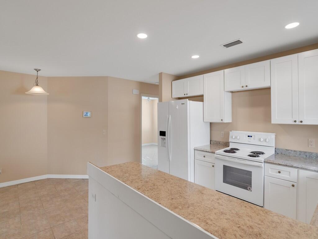 VERO BEACH HOMESITES - Residential
