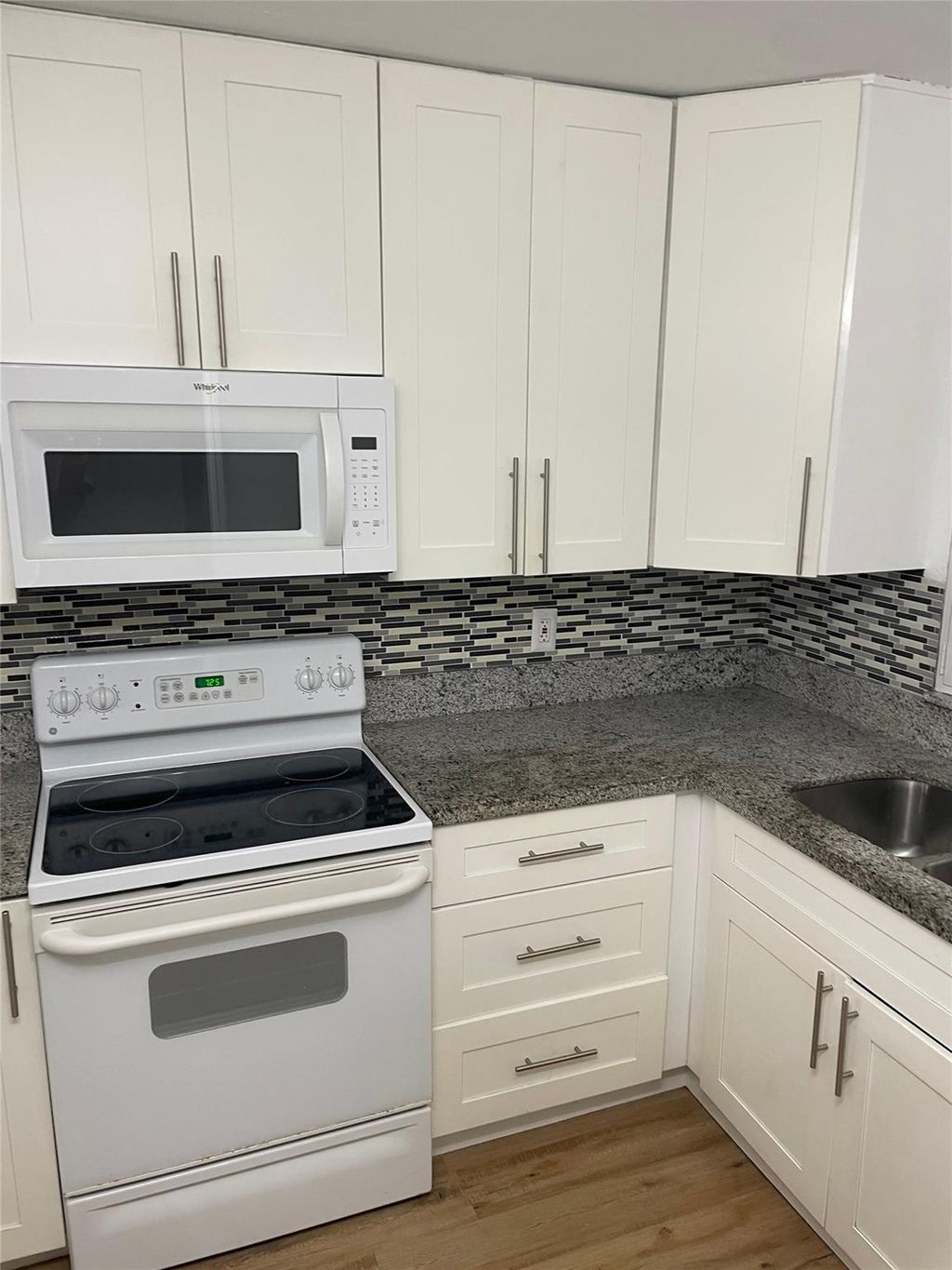 Photo of 9471 Evergreen Pl #406, Davie, FL 33324 (MLS # F10532191)