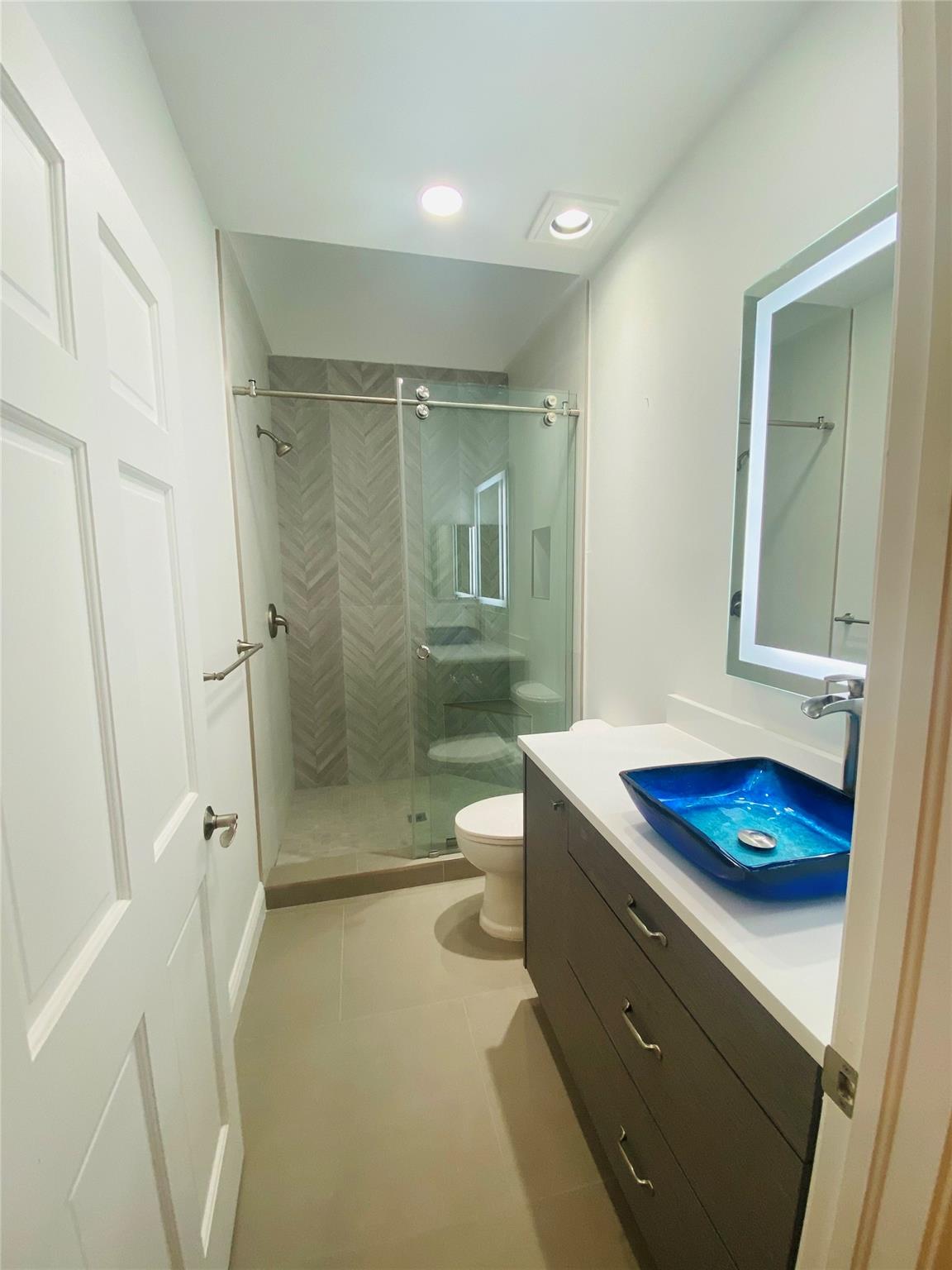 Villa Deste Condo - Residential Lease