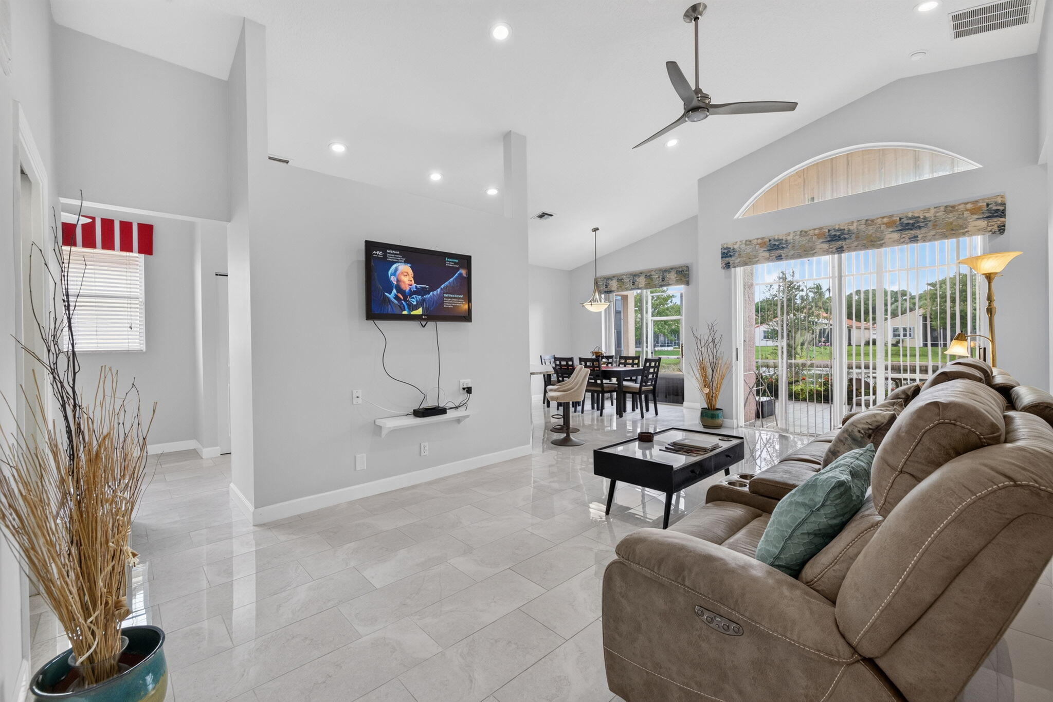 309 NW Toscane Trail