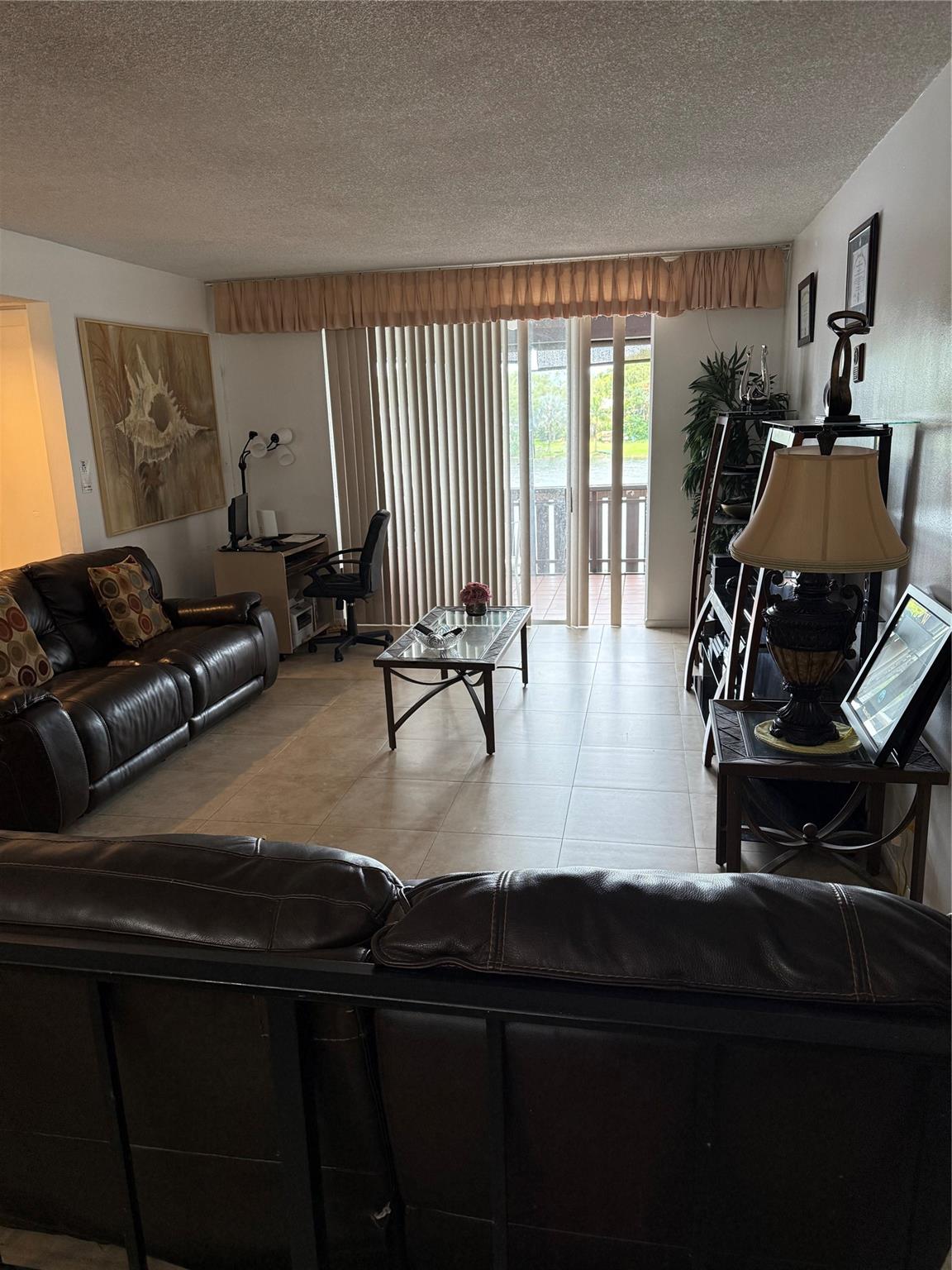 3710 Inverrary Dr 3T