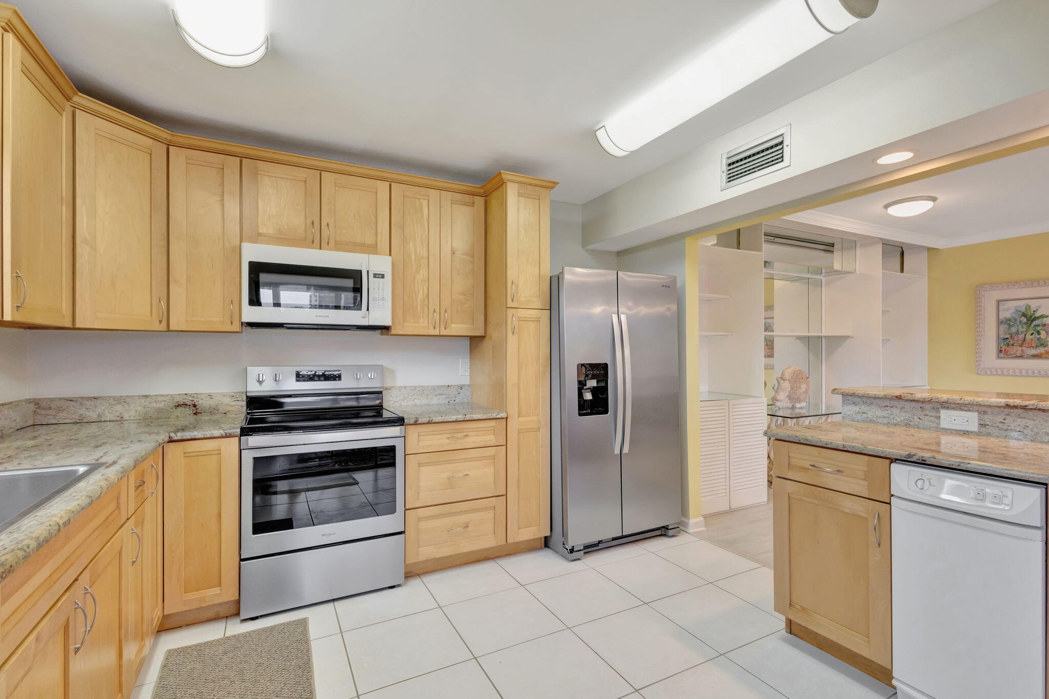 THE SANDS SECTION 1 CONDOMINIUM - Residential