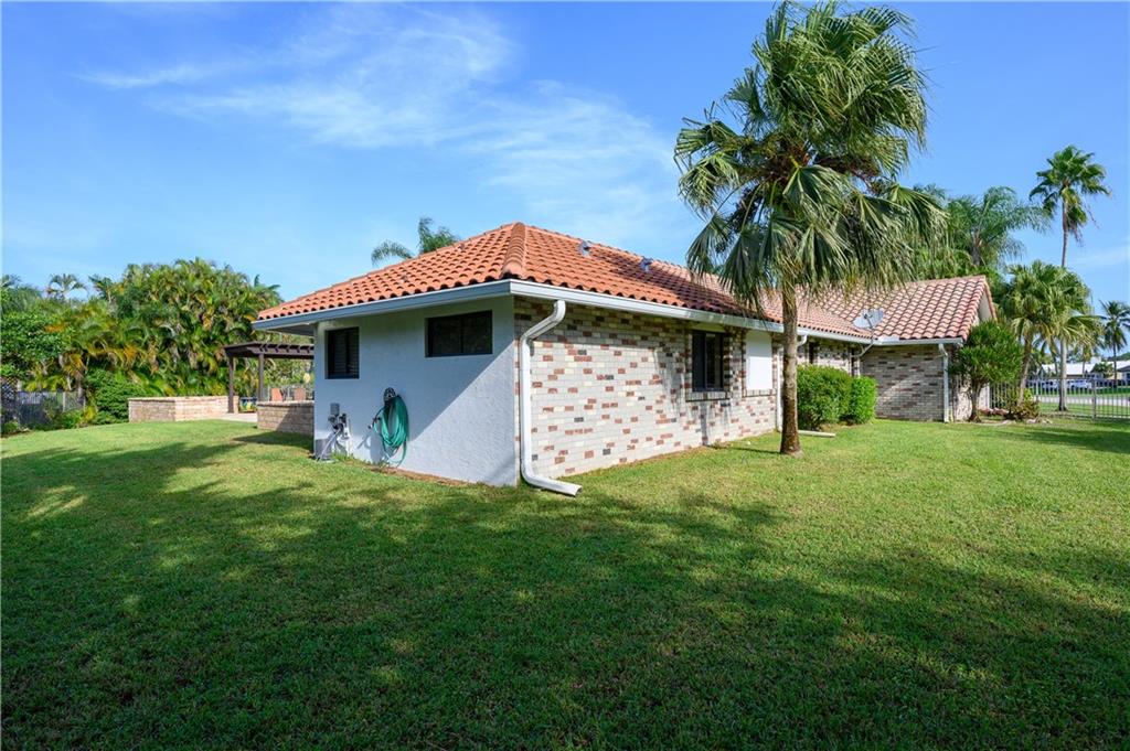 WINDING LAKES SEC 3 - Residential