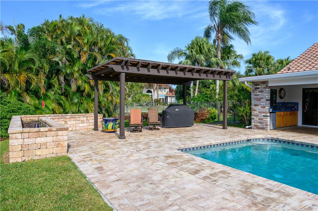 WINDING LAKES SEC 3 - Residential