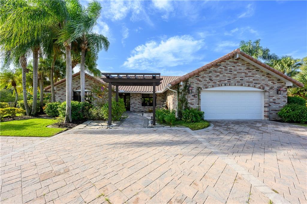 WINDING LAKES SEC 3 - Residential