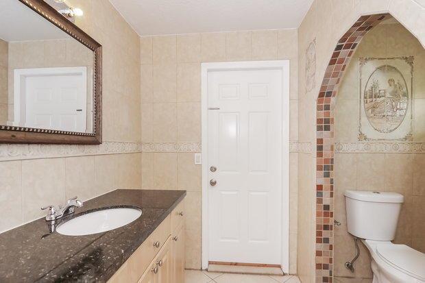 SANDALFOOT COVE SEC 11 - Residential Lease