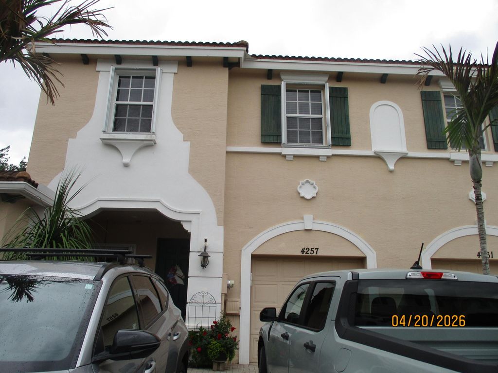 Photo of 4257 SW Pine Cove Court, Stuart, FL 34997 (MLS # B26018195)