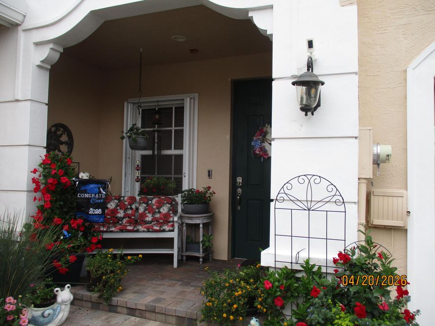 This updated townhome is ready for its new owner. Features include screened in back patio, high ceilings, second floor laundry, stainless refrigerator (newer), attached garage and 2 driveway parking spaces. In the gated Whitemarsh Reserve community with community pool and hot tub.