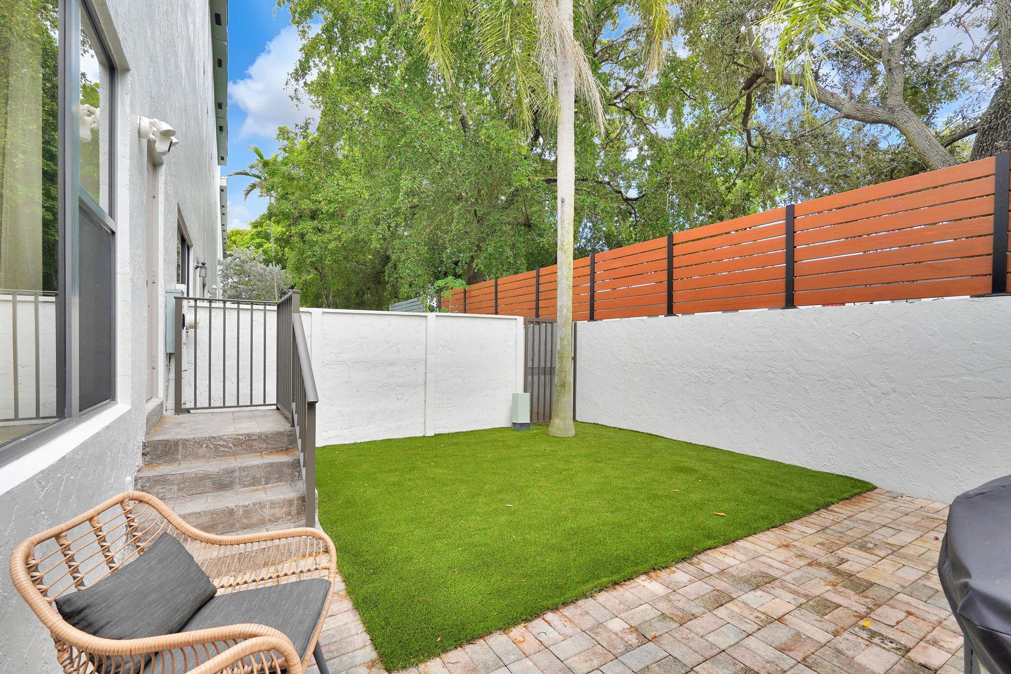 840 River's Edge Townhome - Residential