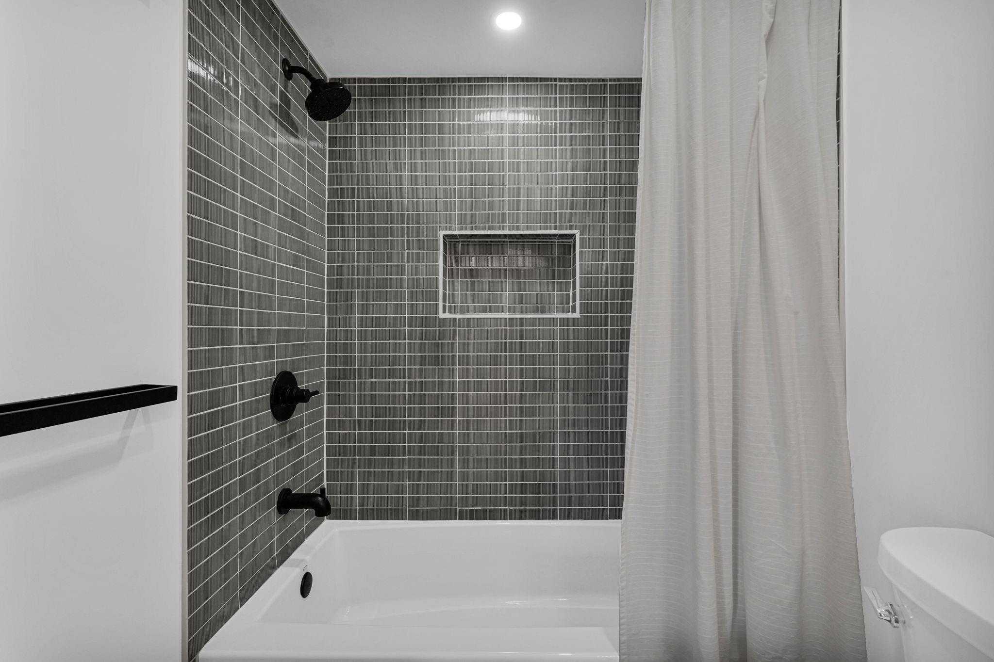 840 River's Edge Townhome - Residential