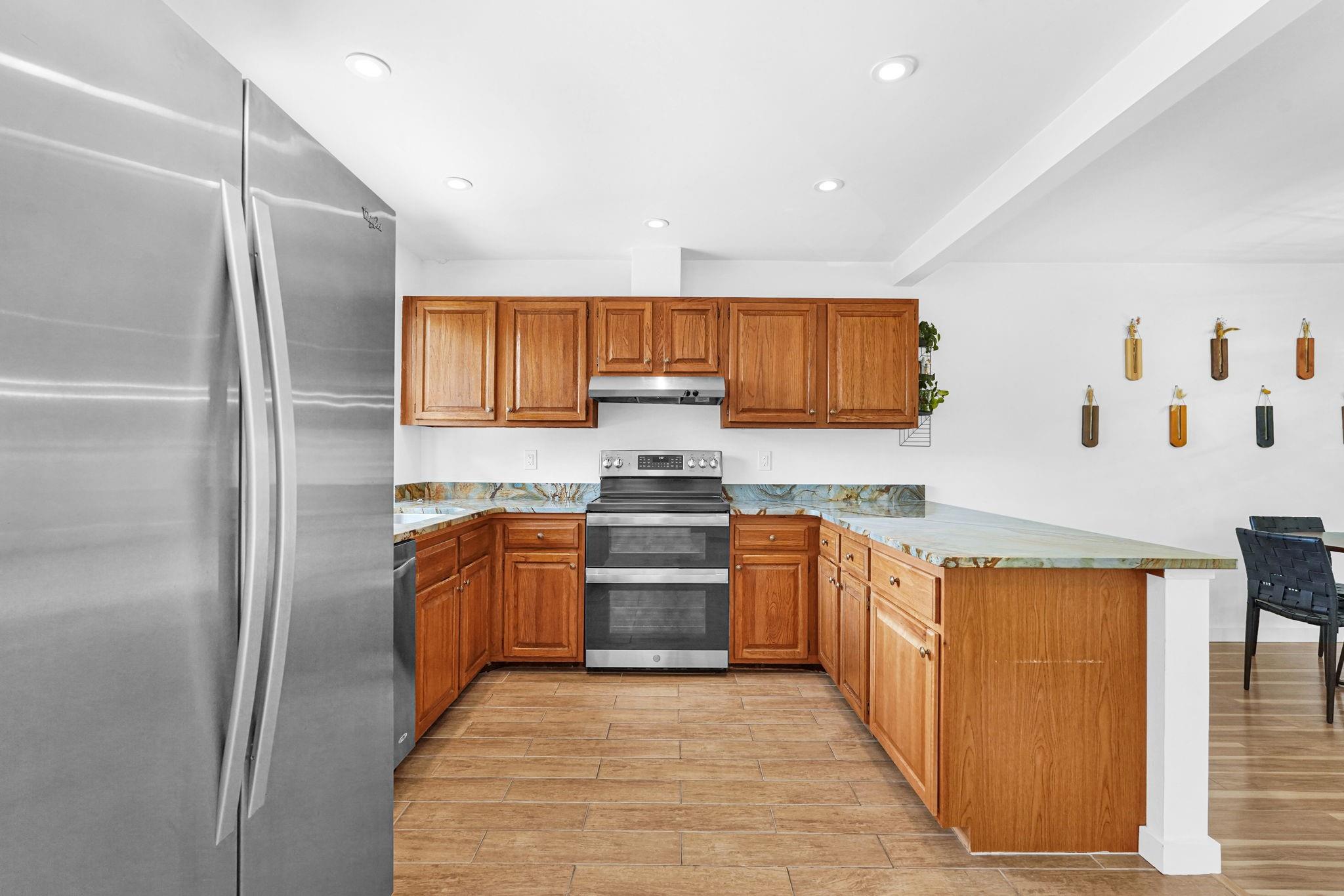 840 River's Edge Townhome - Residential