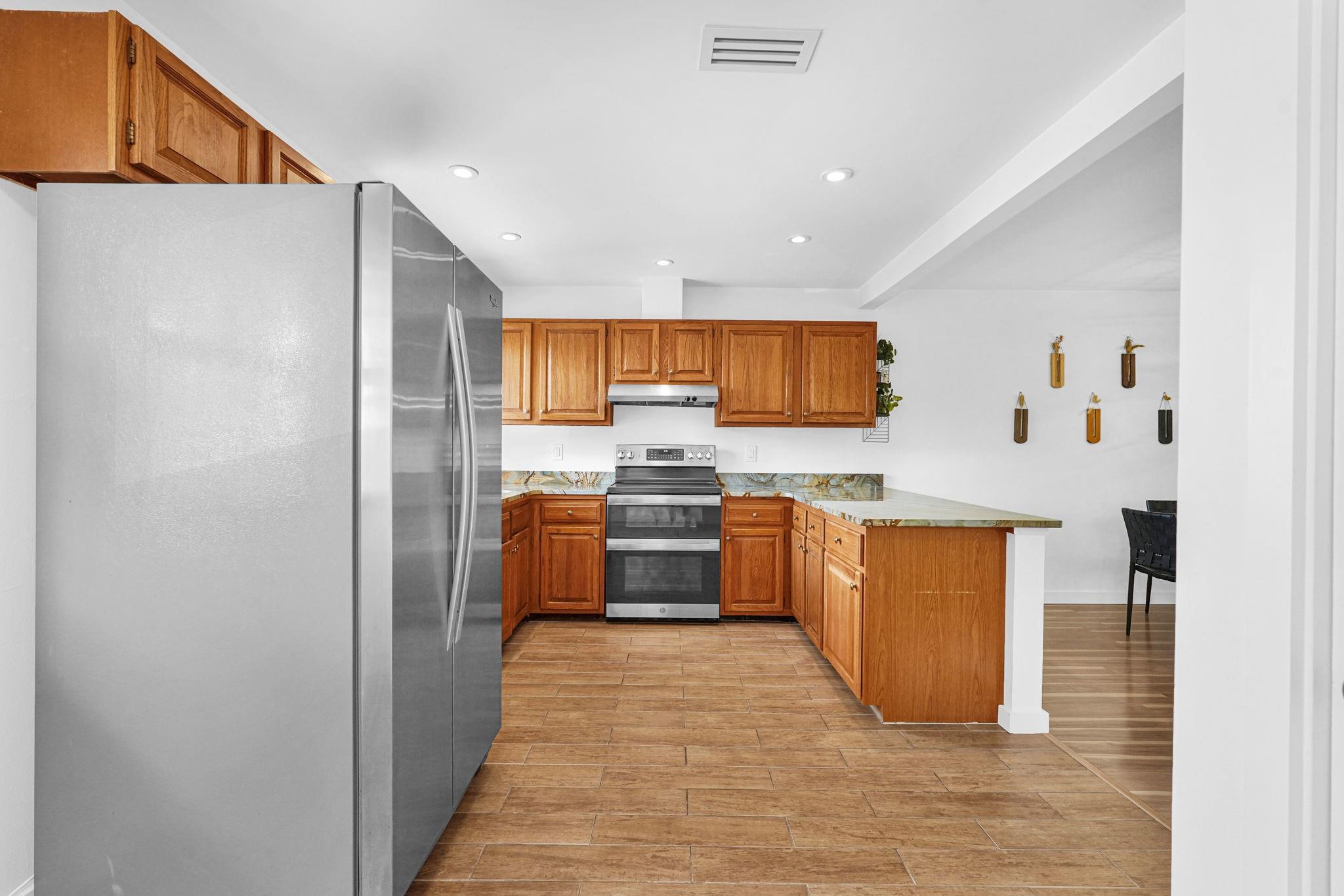 840 River's Edge Townhome - Residential