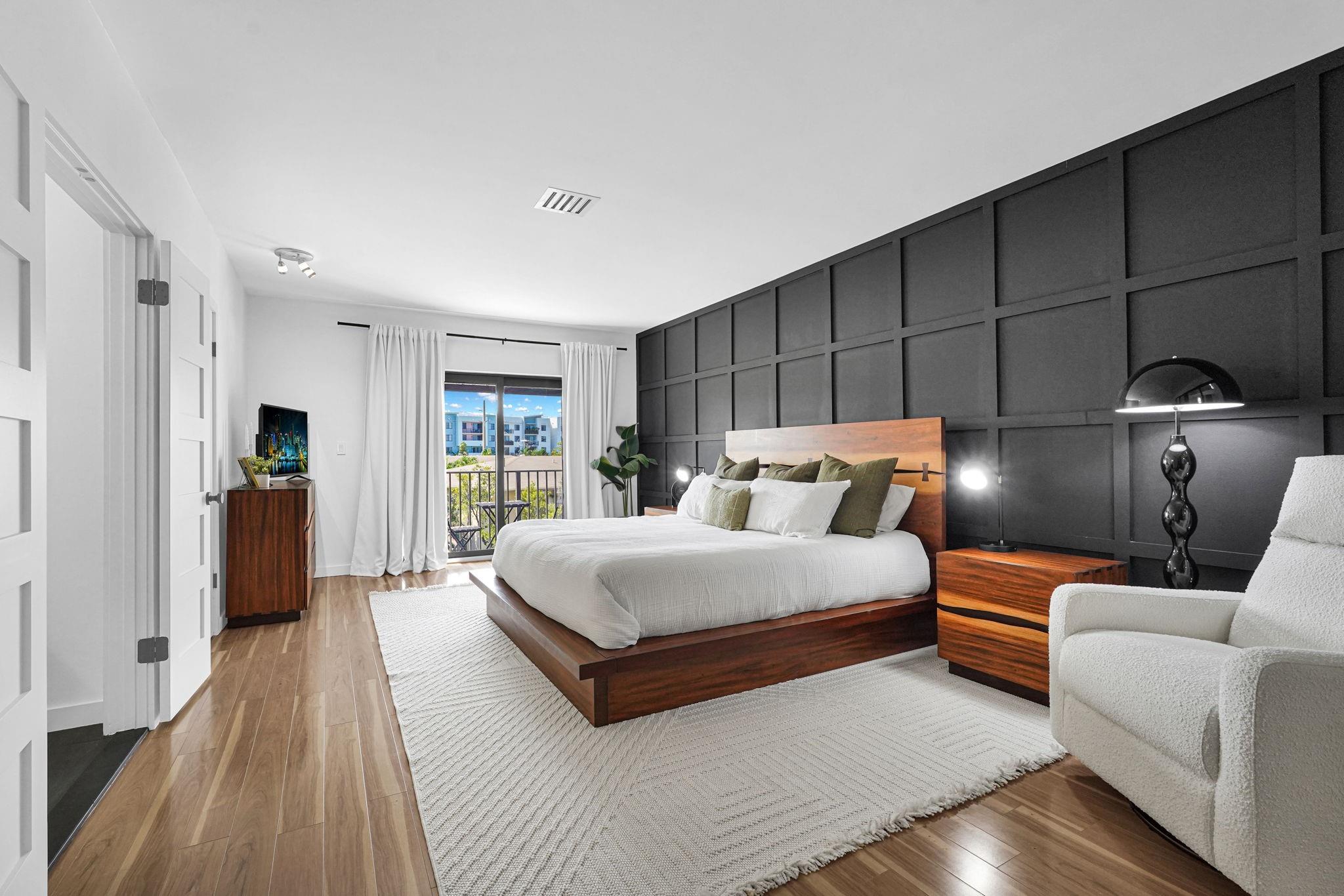 840 River's Edge Townhome - Residential