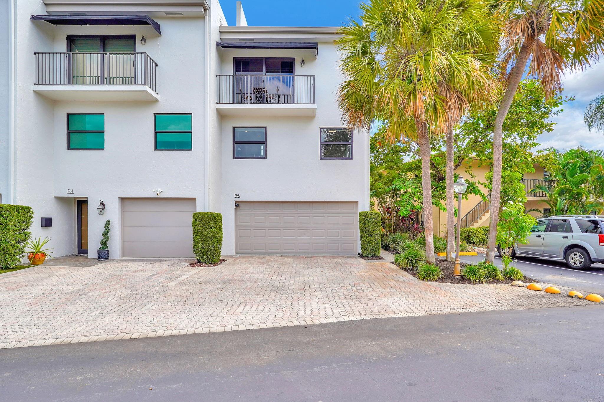 840 River's Edge Townhome - Residential