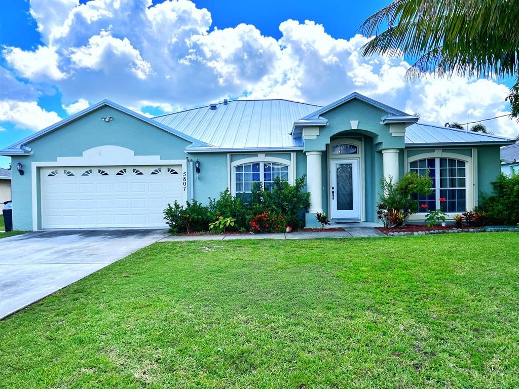 Photo of 5807 NW Burney Street W, Port Saint Lucie, FL 34986 (MLS # R10806232)