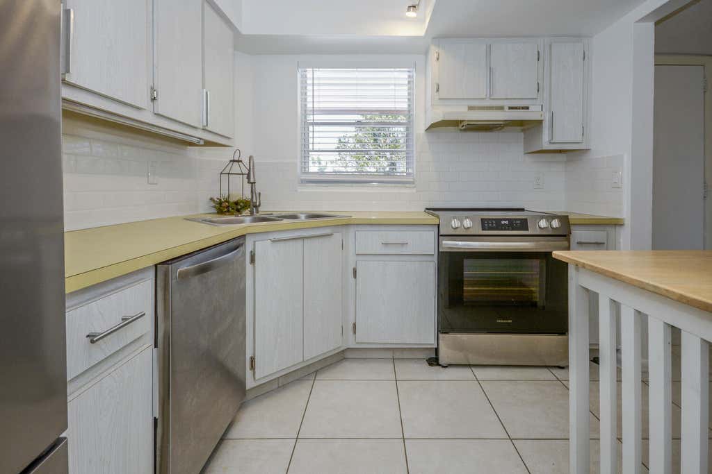 Photo of 18081 SE Country Club Drive #26-256, Jupiter, FL 33469 (MLS # B26039408)