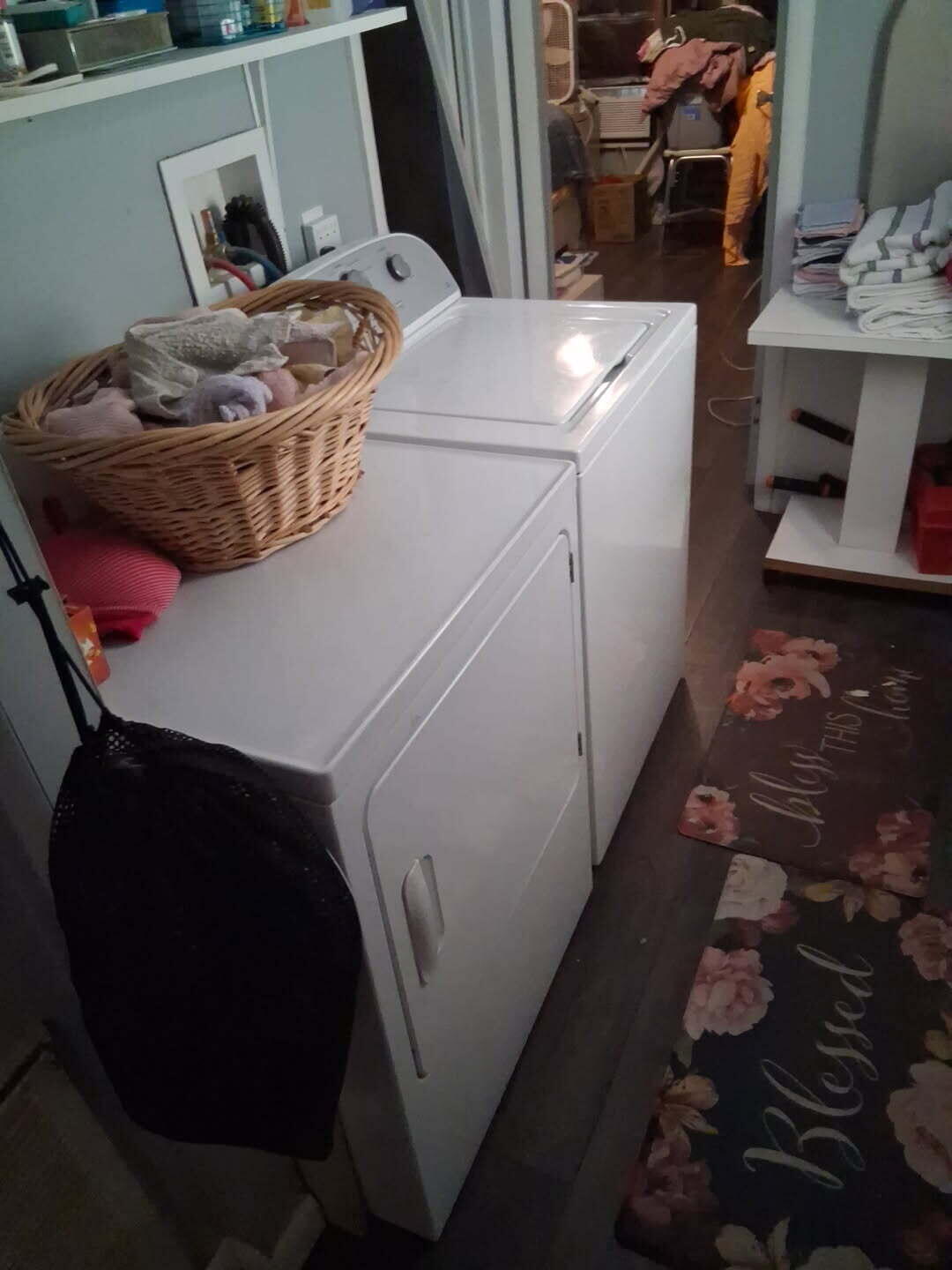 PARRY TRAILER VILLAGE - Residential