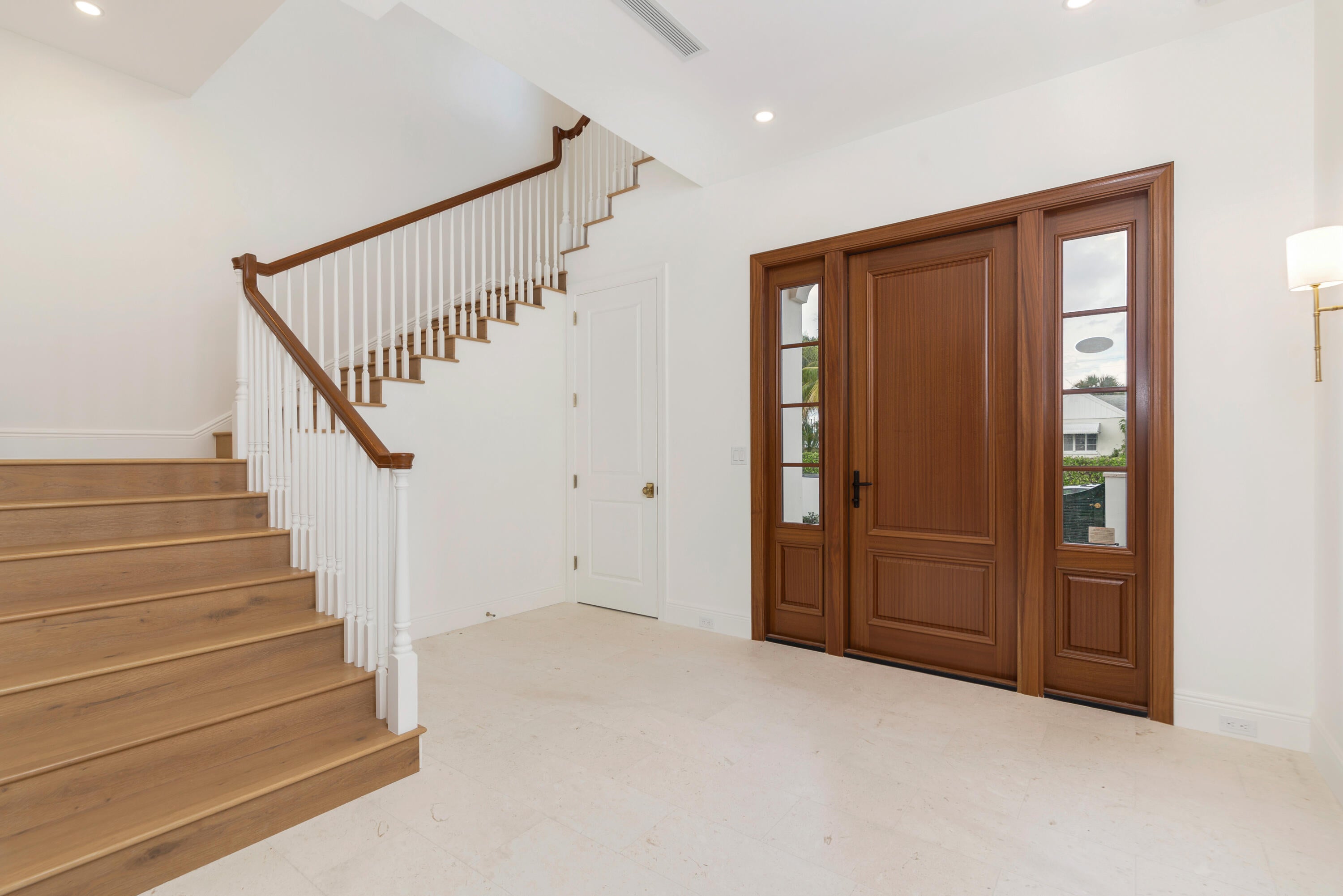 372 Franklin Road