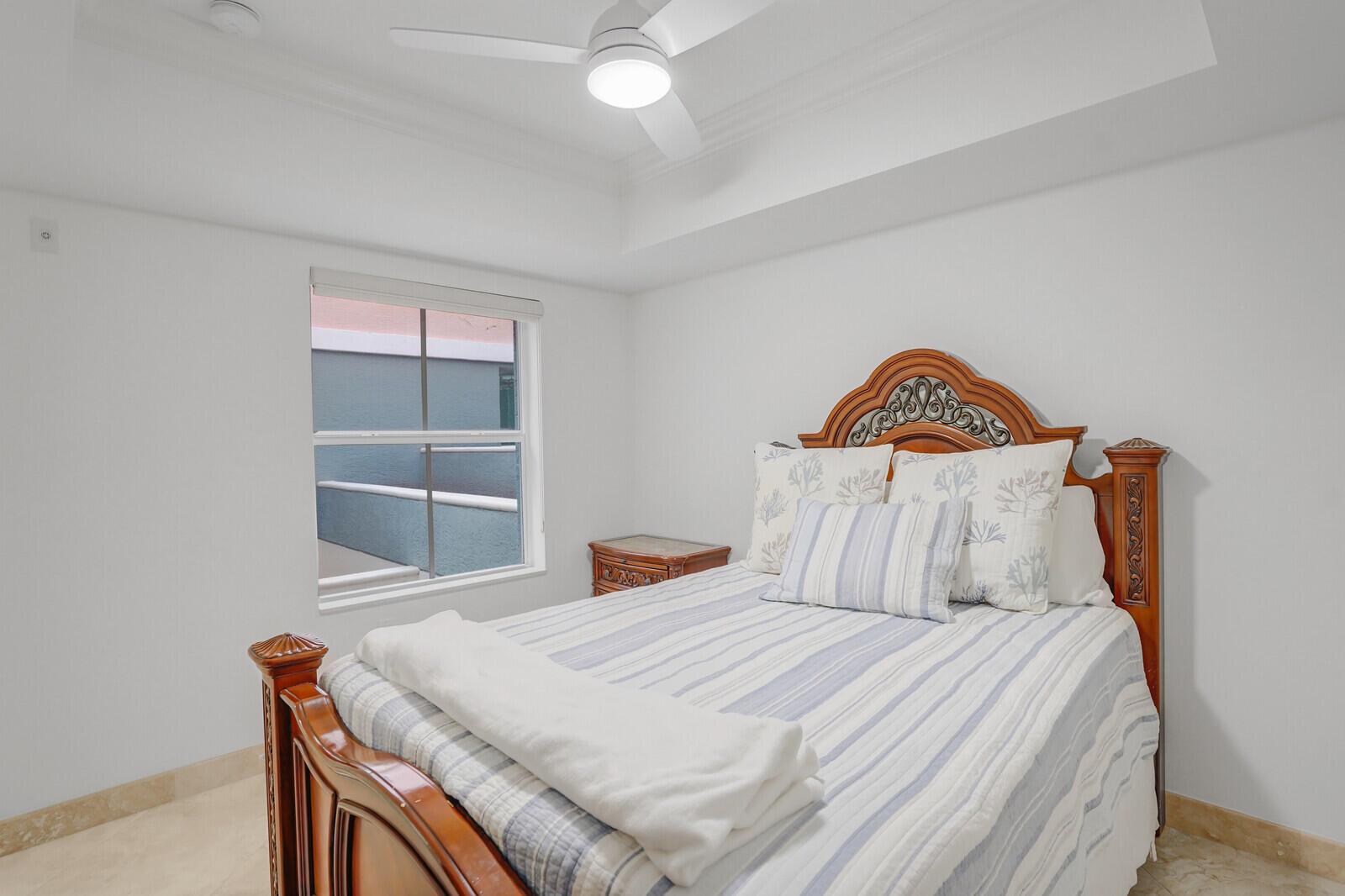 OCEAN PLAZA ON DEERFIELD - Residential Lease