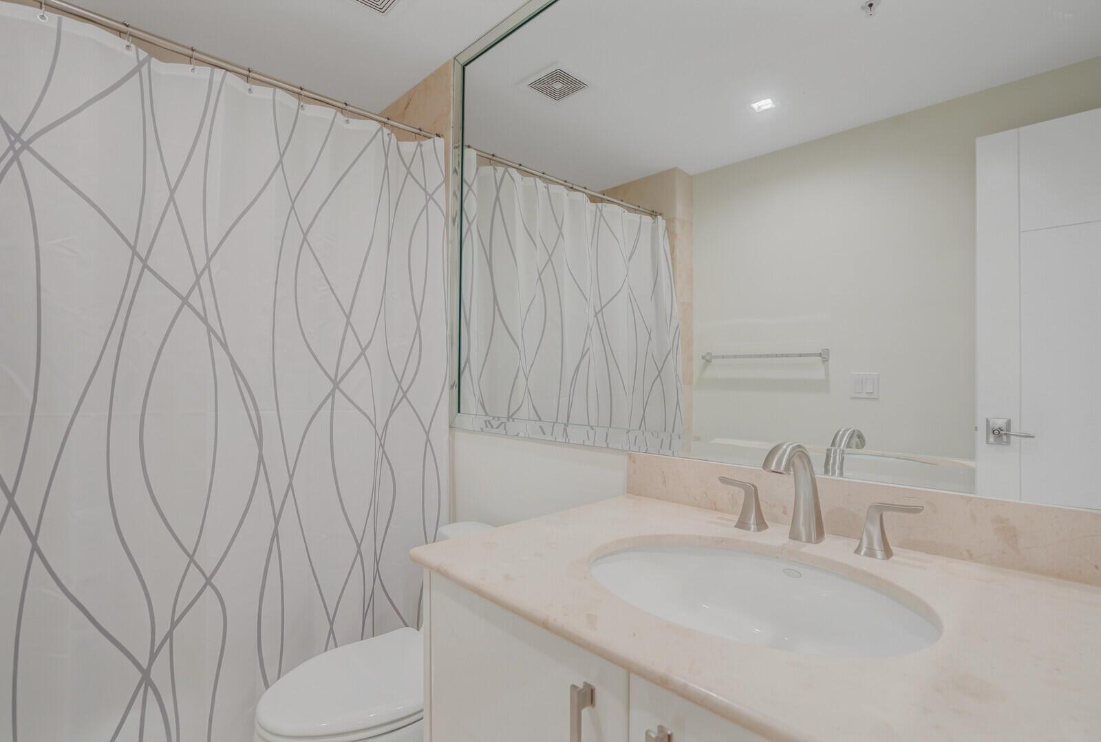 OCEAN PLAZA ON DEERFIELD - Residential Lease