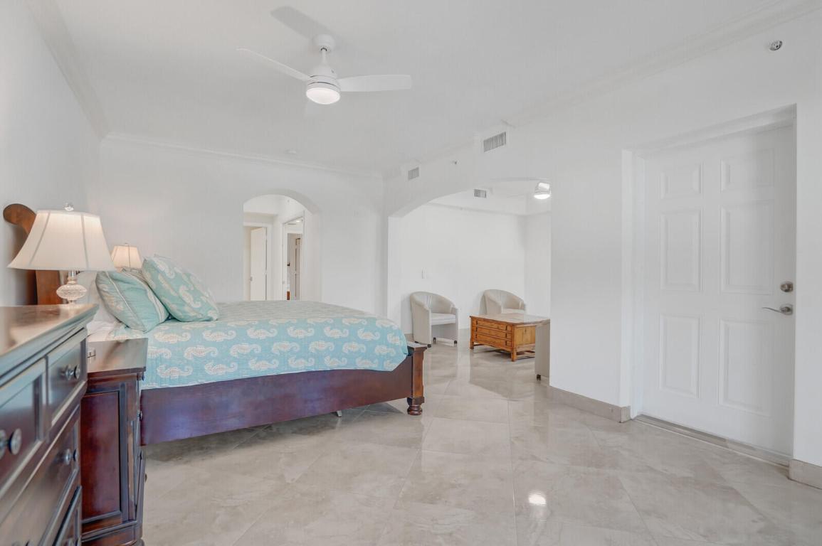 OCEAN PLAZA ON DEERFIELD BEACH - Residential Lease