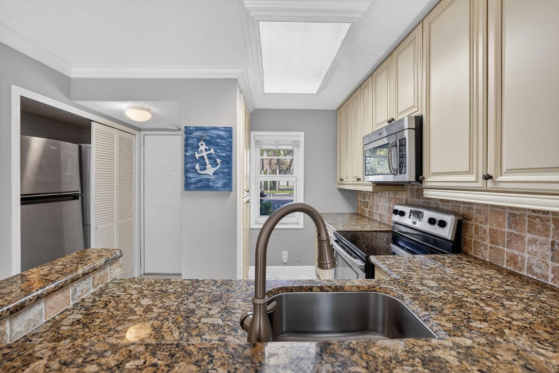 Cypress Bend - Residential