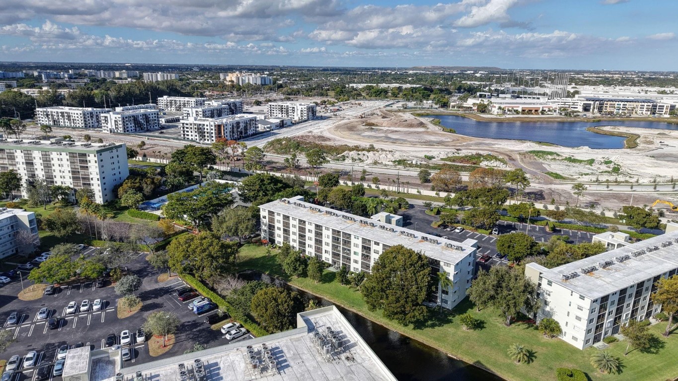 Cypress Bend - Residential