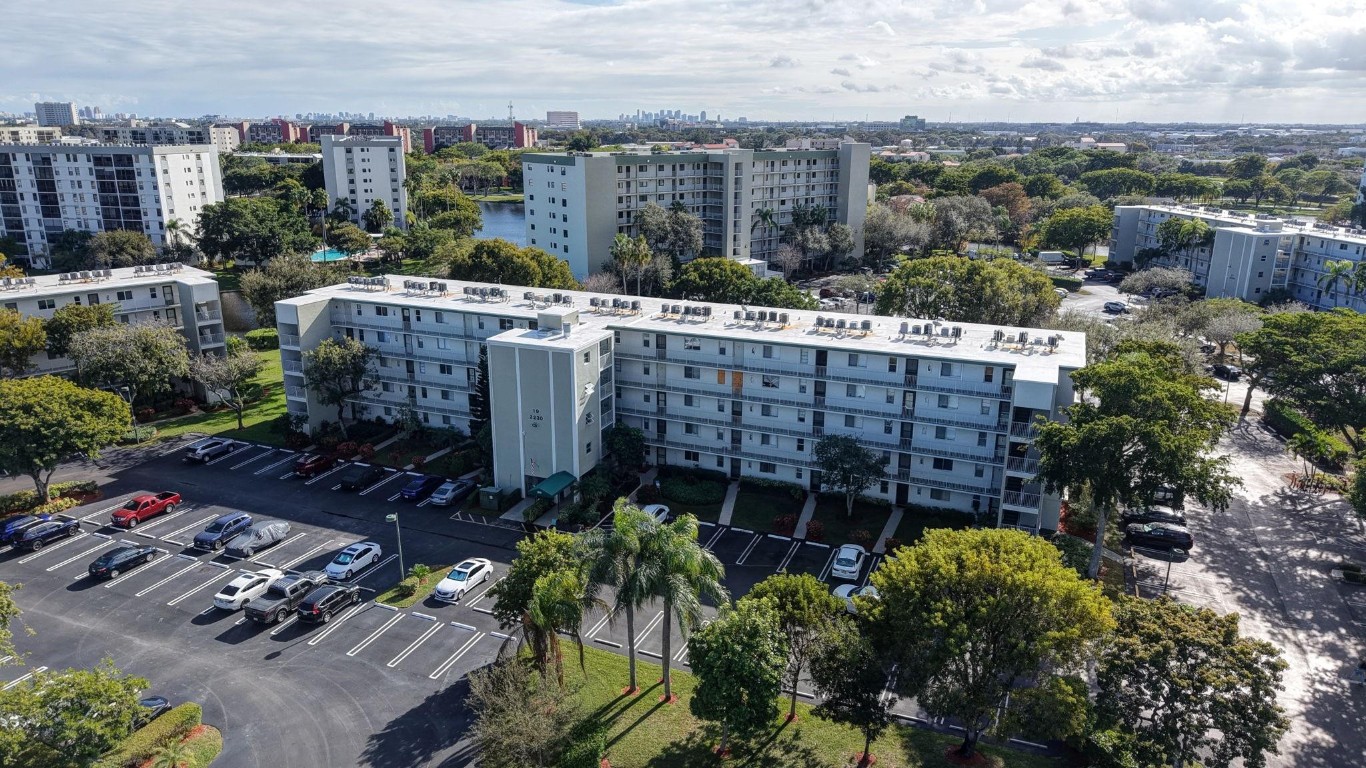 Cypress Bend - Residential