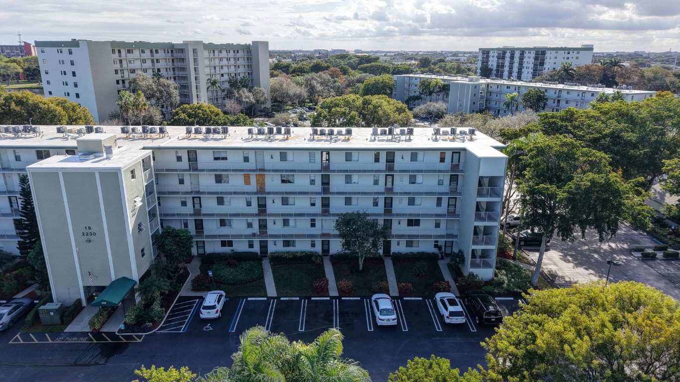 Cypress Bend - Residential