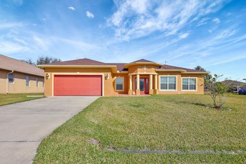 A home in Port St Lucie