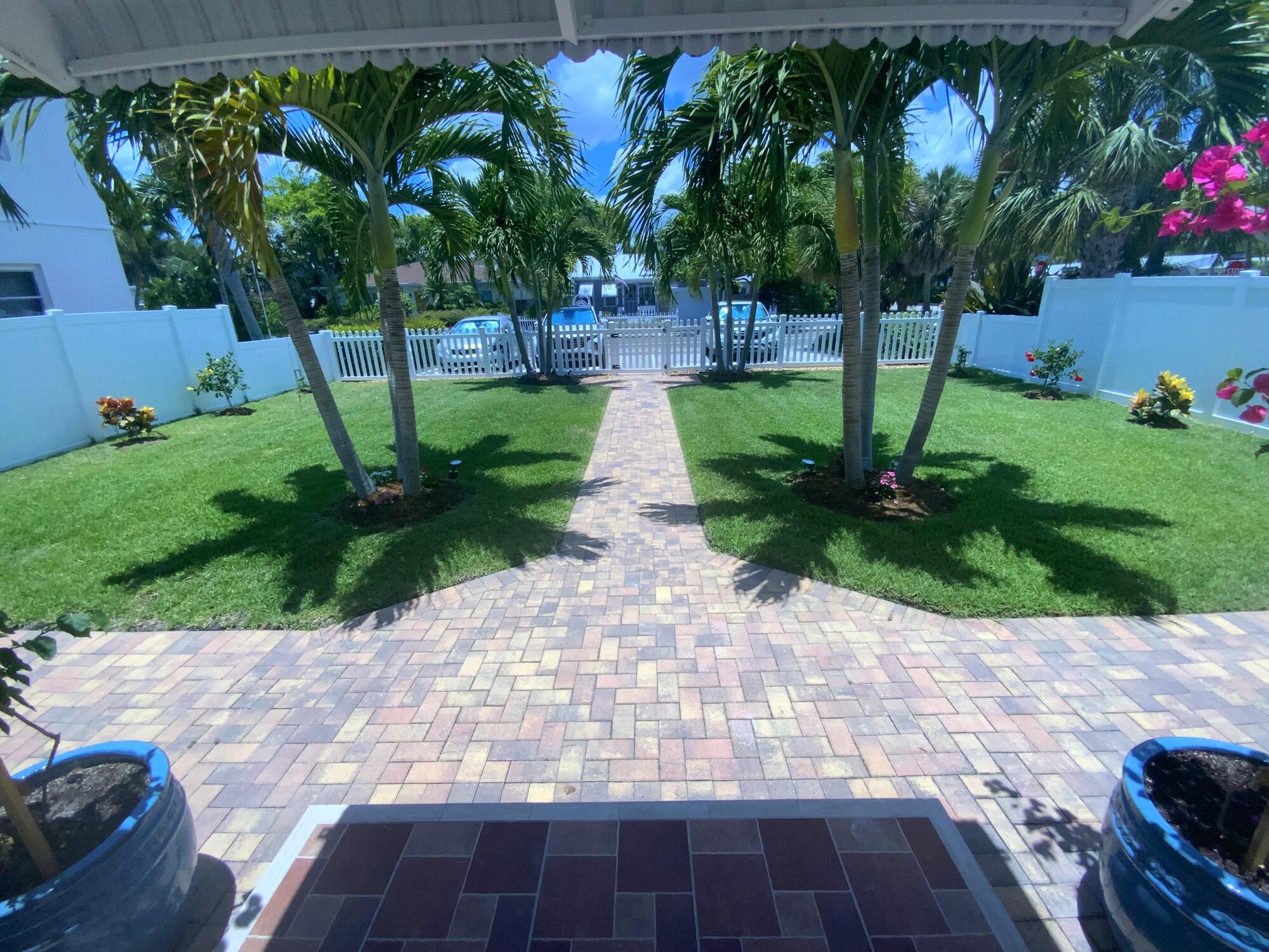 LAKE WORTH TOWN OF - Residential Income