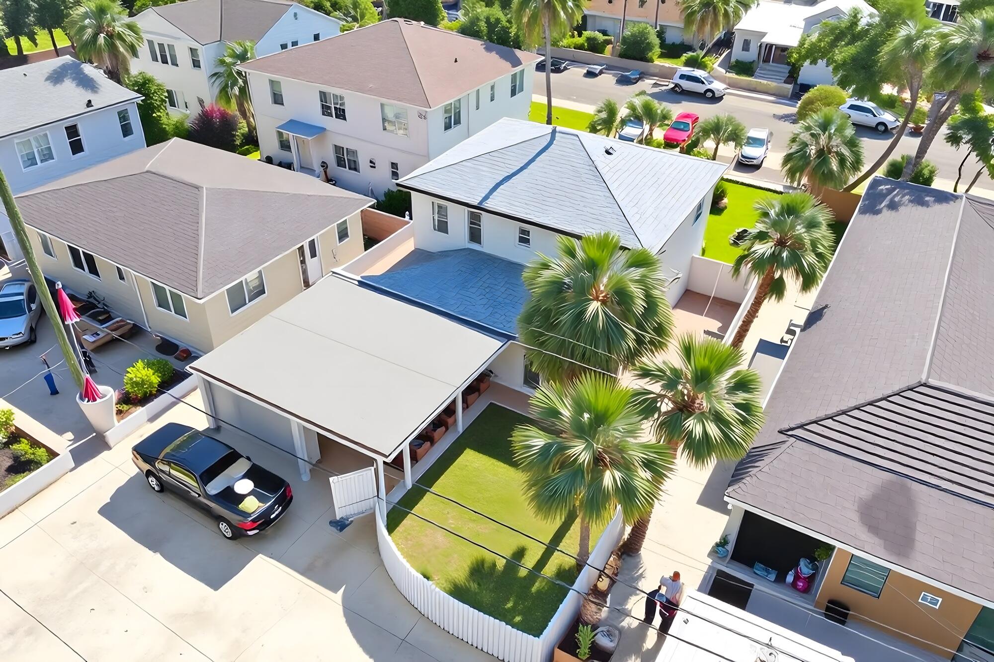 LAKE WORTH TOWN OF - Residential Income