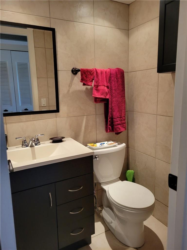 ASHBY D CONDO - Residential