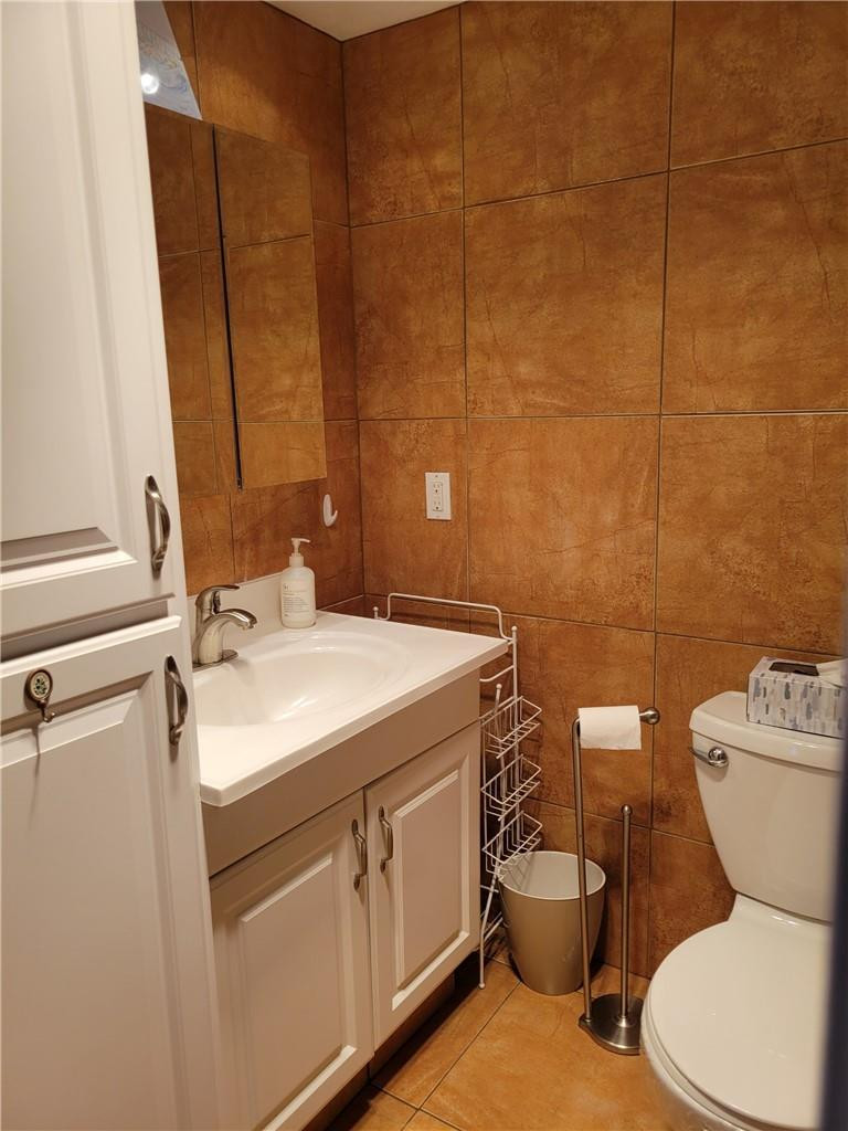 ASHBY D CONDO - Residential