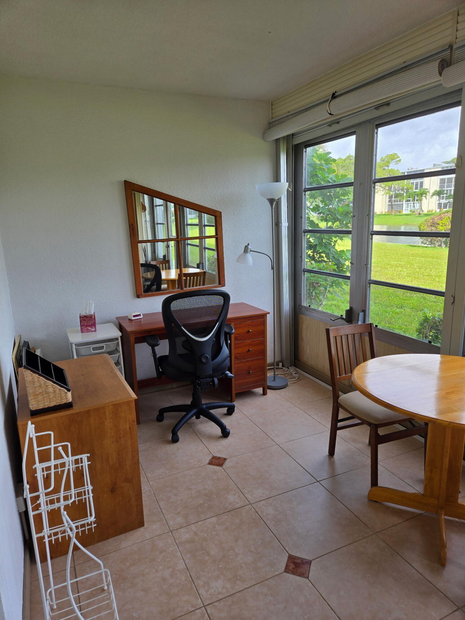 ASHBY D CONDO - Residential