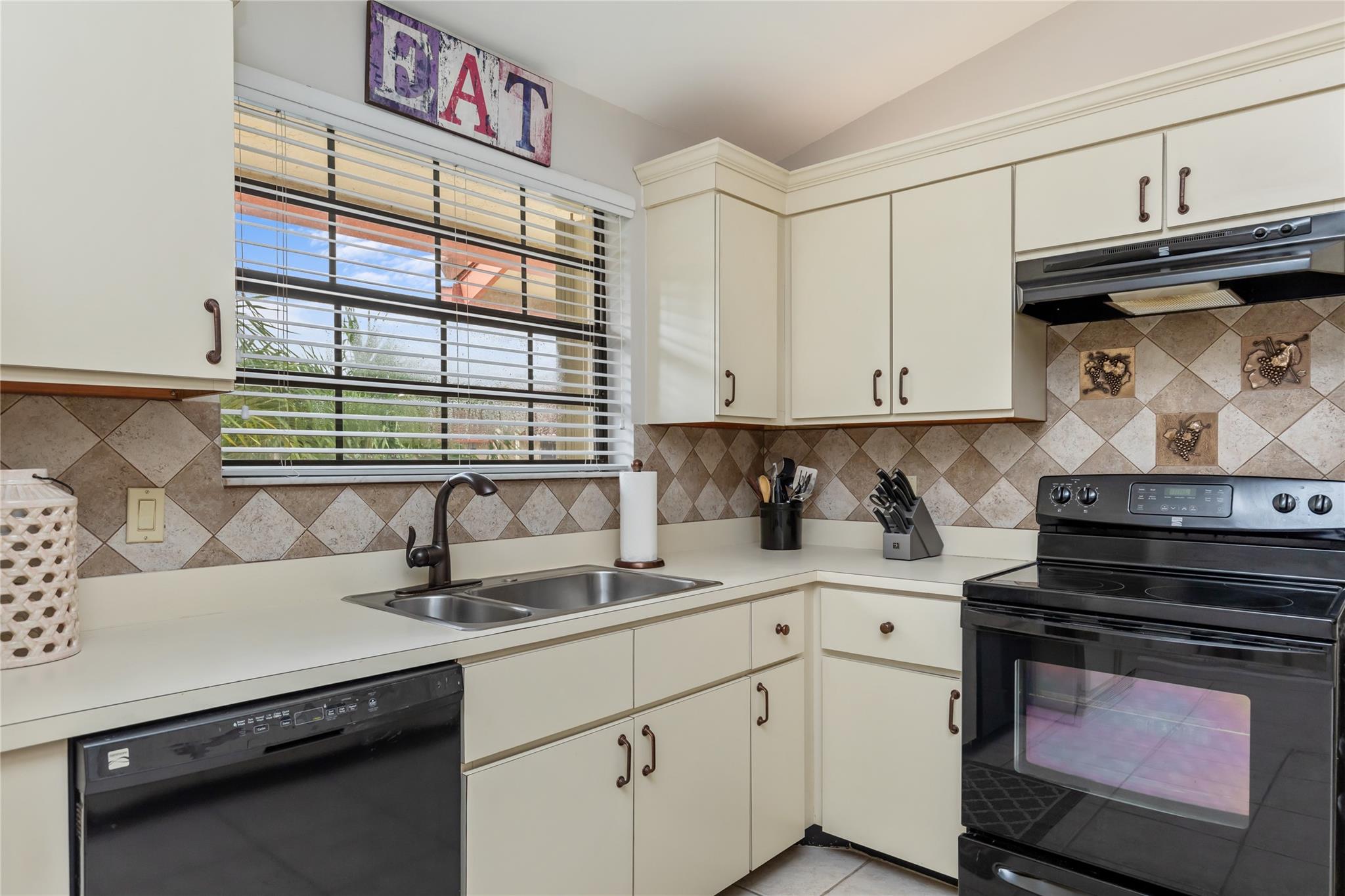 Independence Bay - Residential