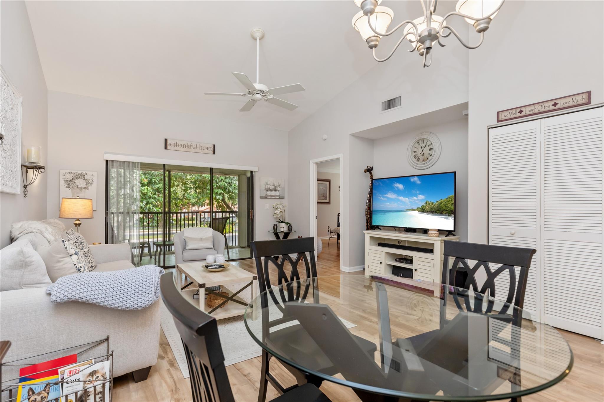 Independence Bay - Residential