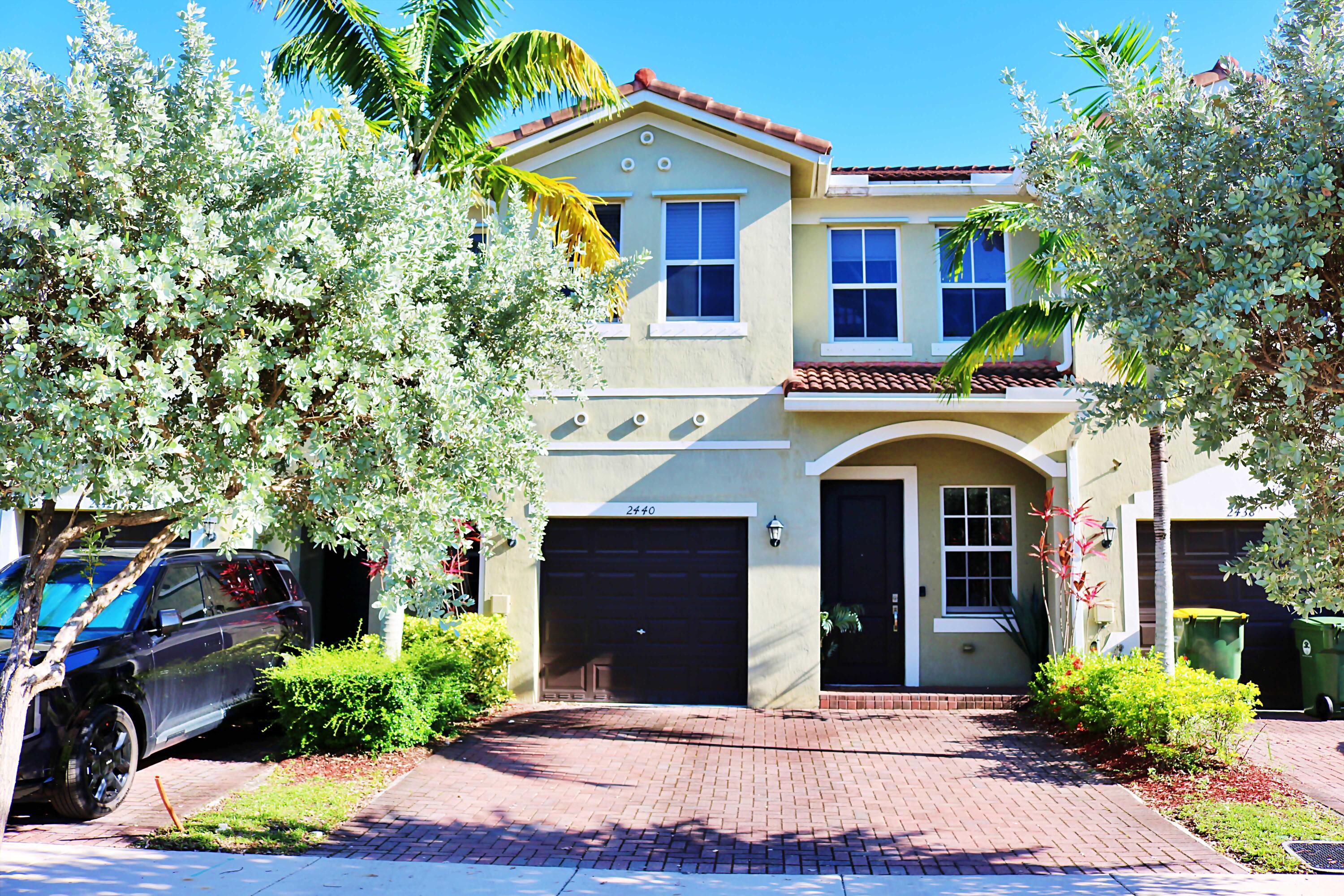 2440 SE 14th Court