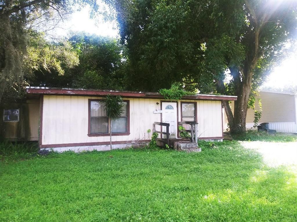 Photo of 1238 SW Buckskin Trail, Stuart, FL 34997 (MLS # R10672575)