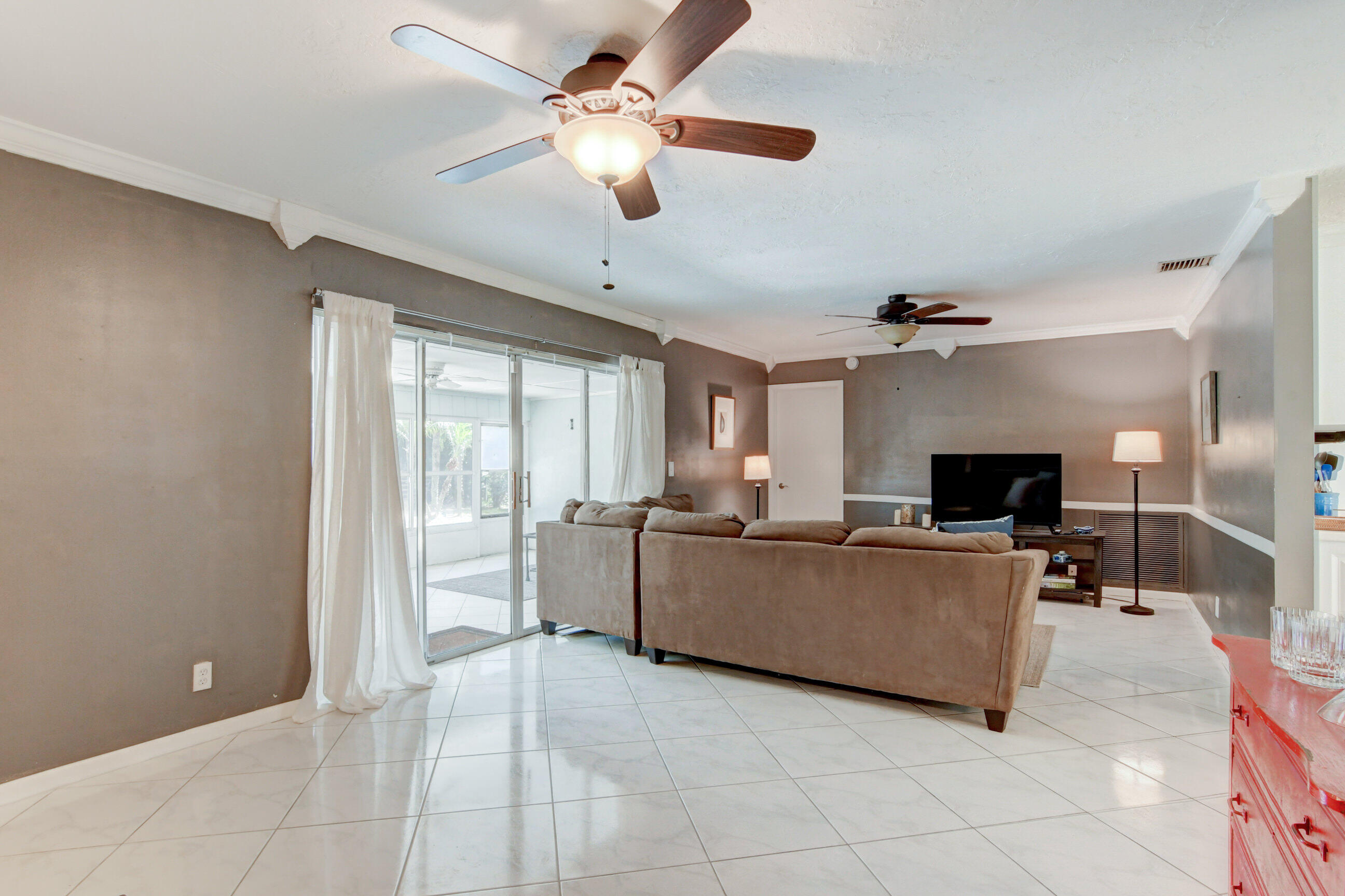 LAKES OF LANTANA PH 2-A - Residential