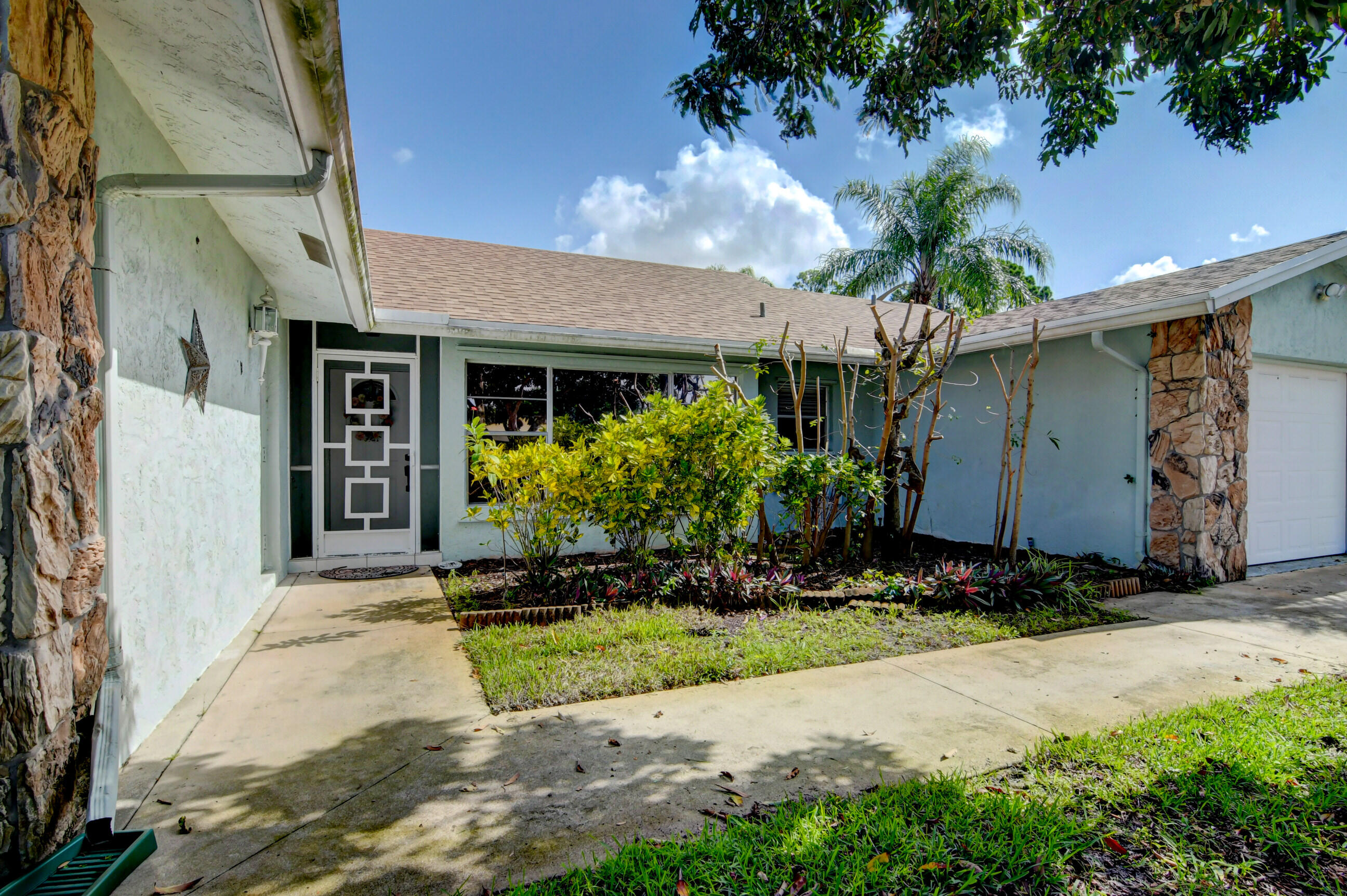 LAKES OF LANTANA PH 2-A - Residential