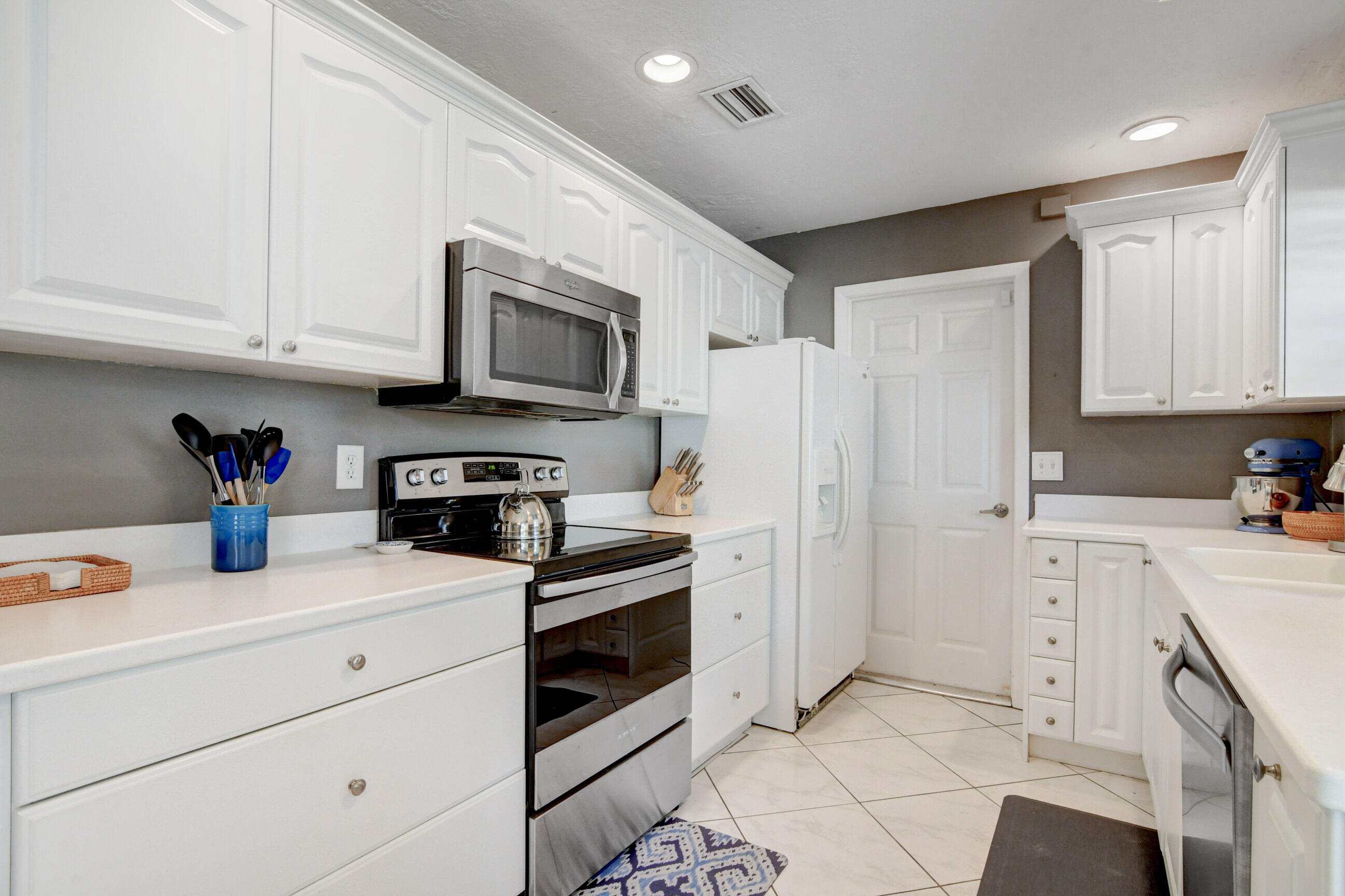 LAKES OF LANTANA PH 2-A - Residential