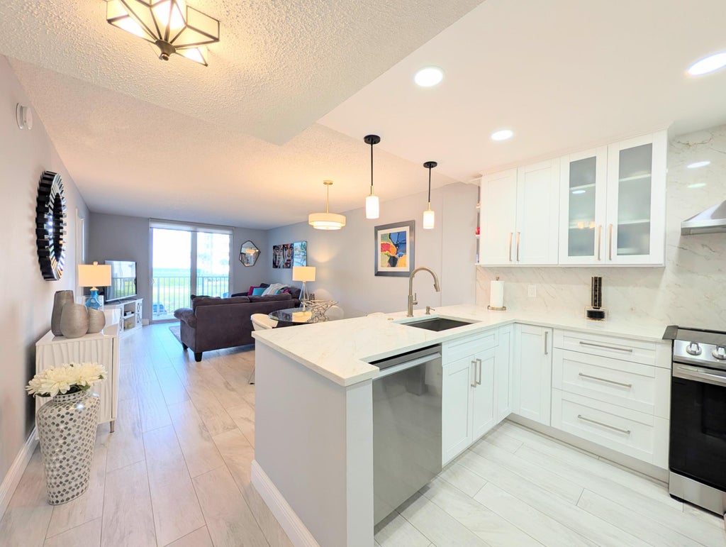 Photo of 2929 S OCEAN Boulevard #2010, Boca Raton, FL 33432 (MLS # B26062761)