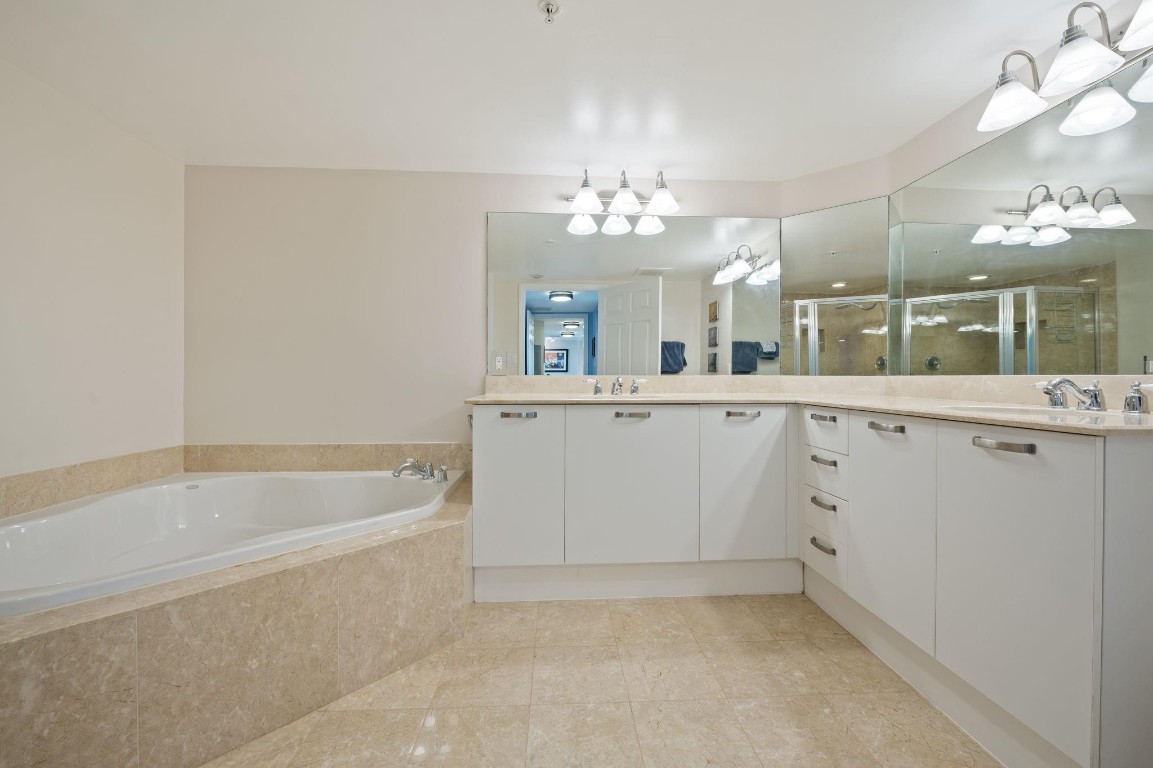 THE VUE - Residential