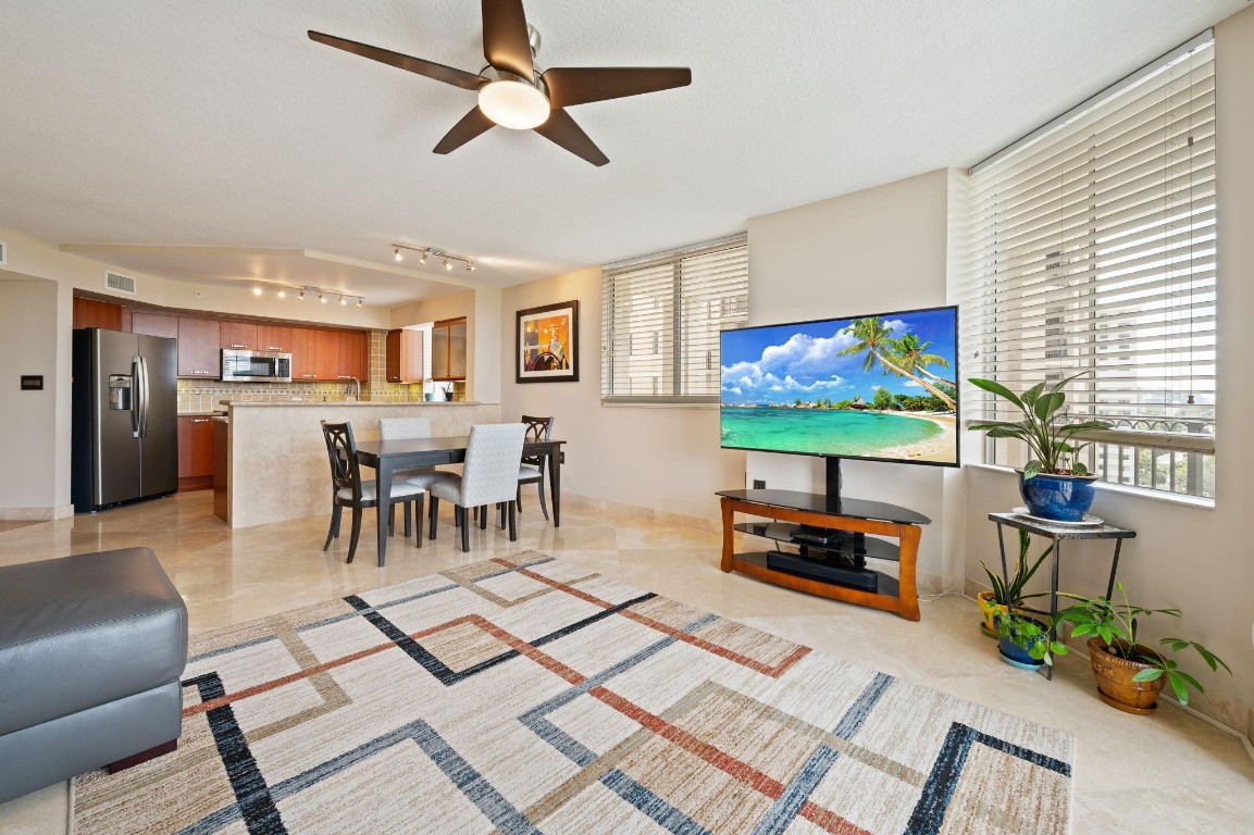 THE VUE - Residential