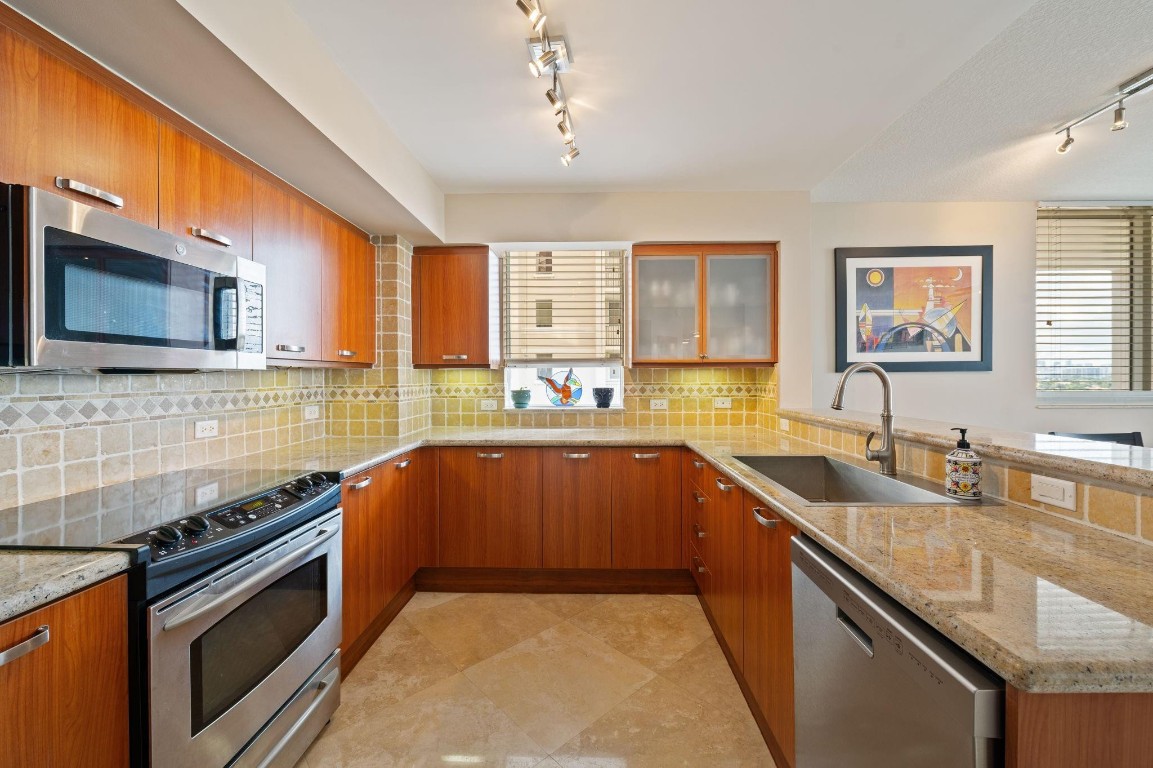 THE VUE - Residential